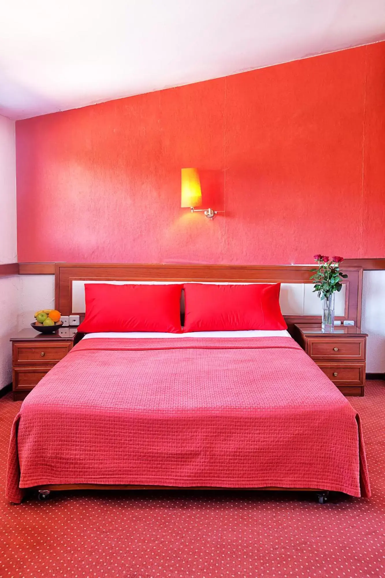Property building, Bed in Anastassiou Hotel