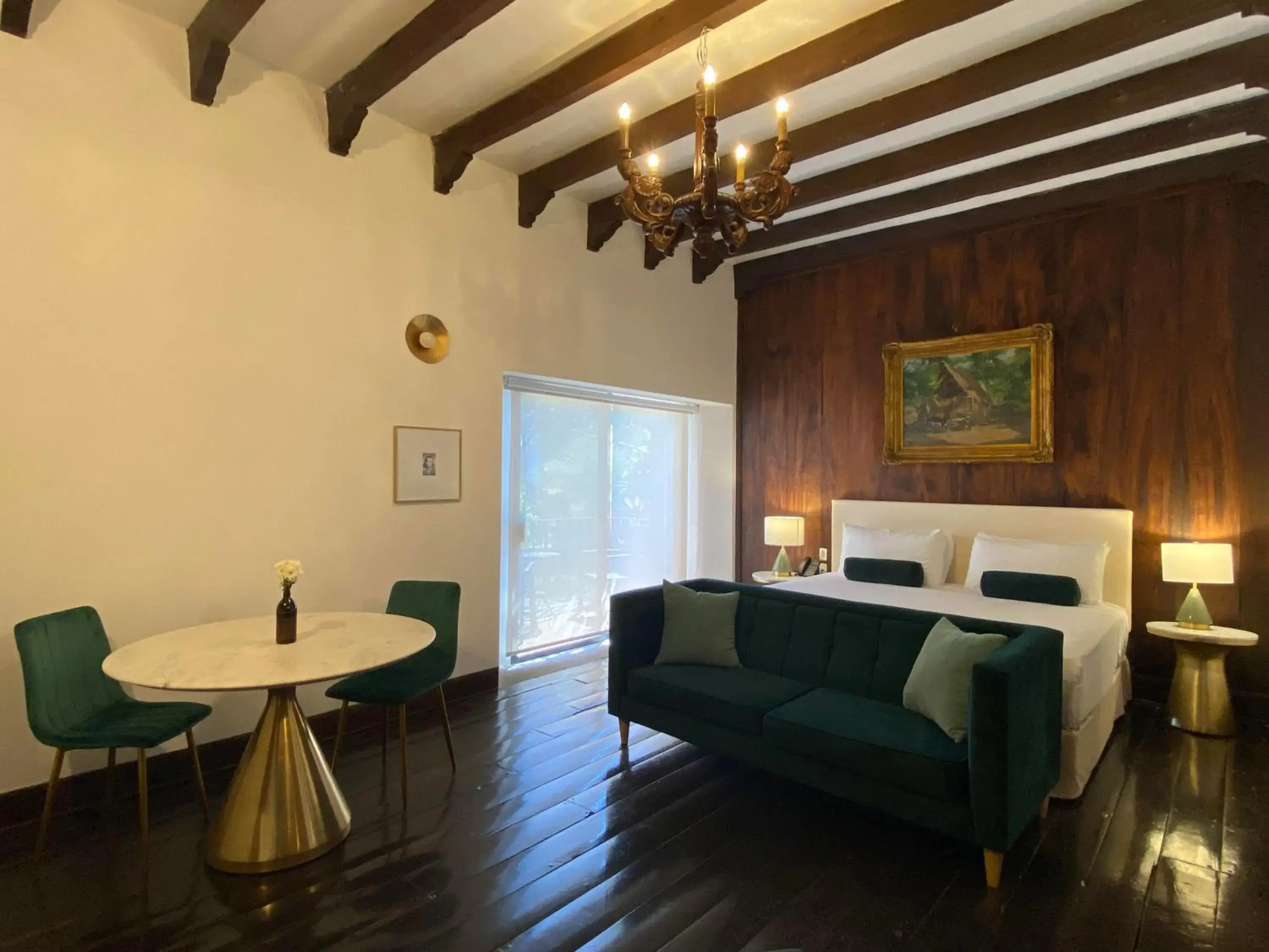 Bed, Seating Area in Posada del Tepozteco