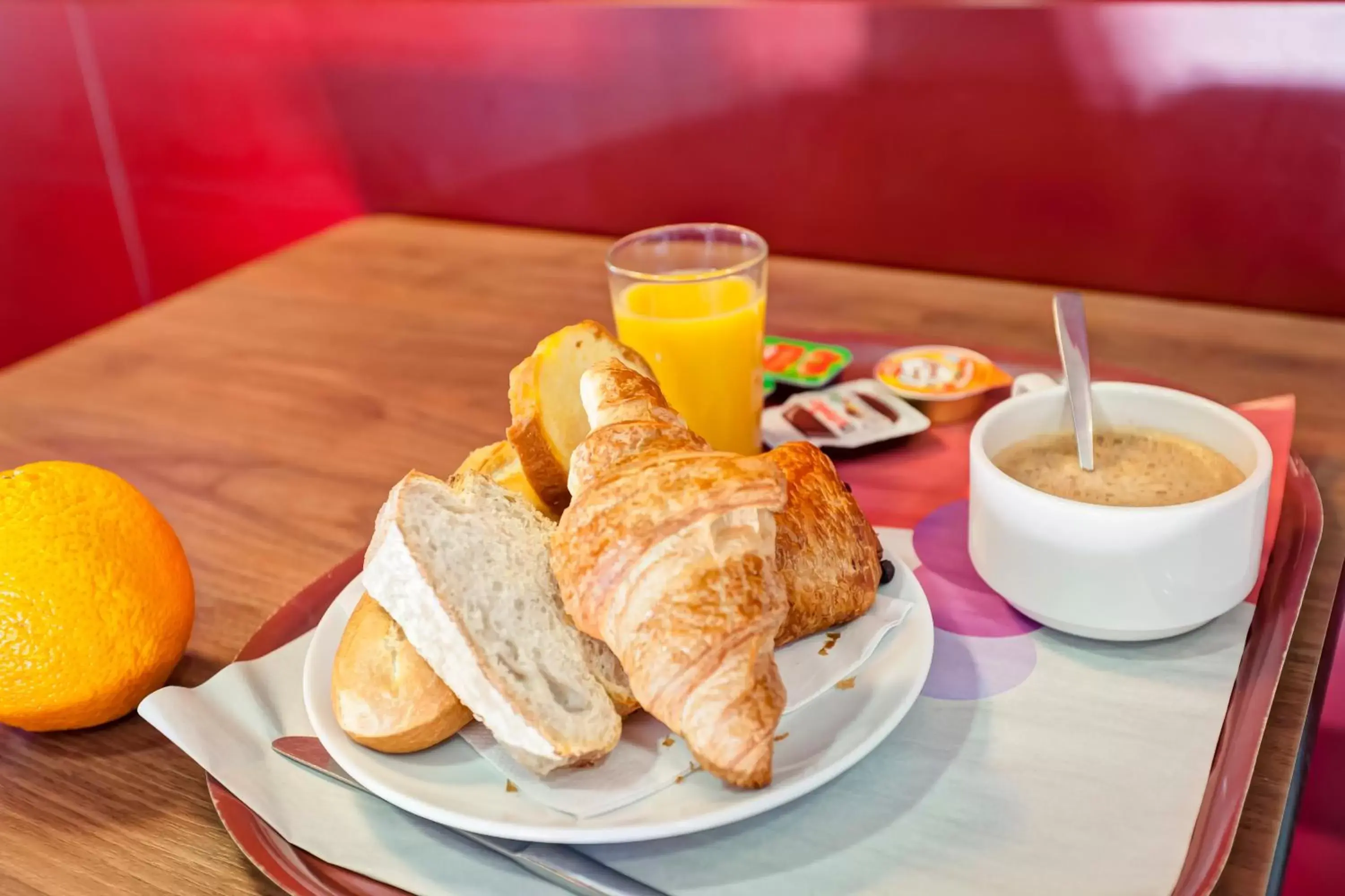 Restaurant/places to eat, Breakfast in Campanile Evry Ouest - Corbeil Essonnes