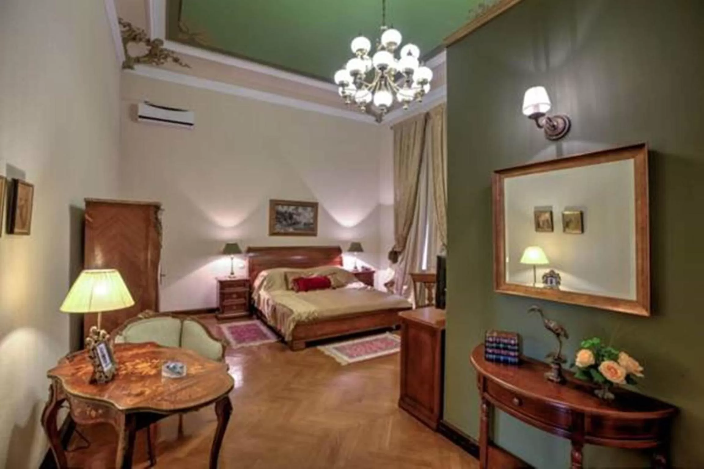 Photo of the whole room in Grand Boutique Hotel