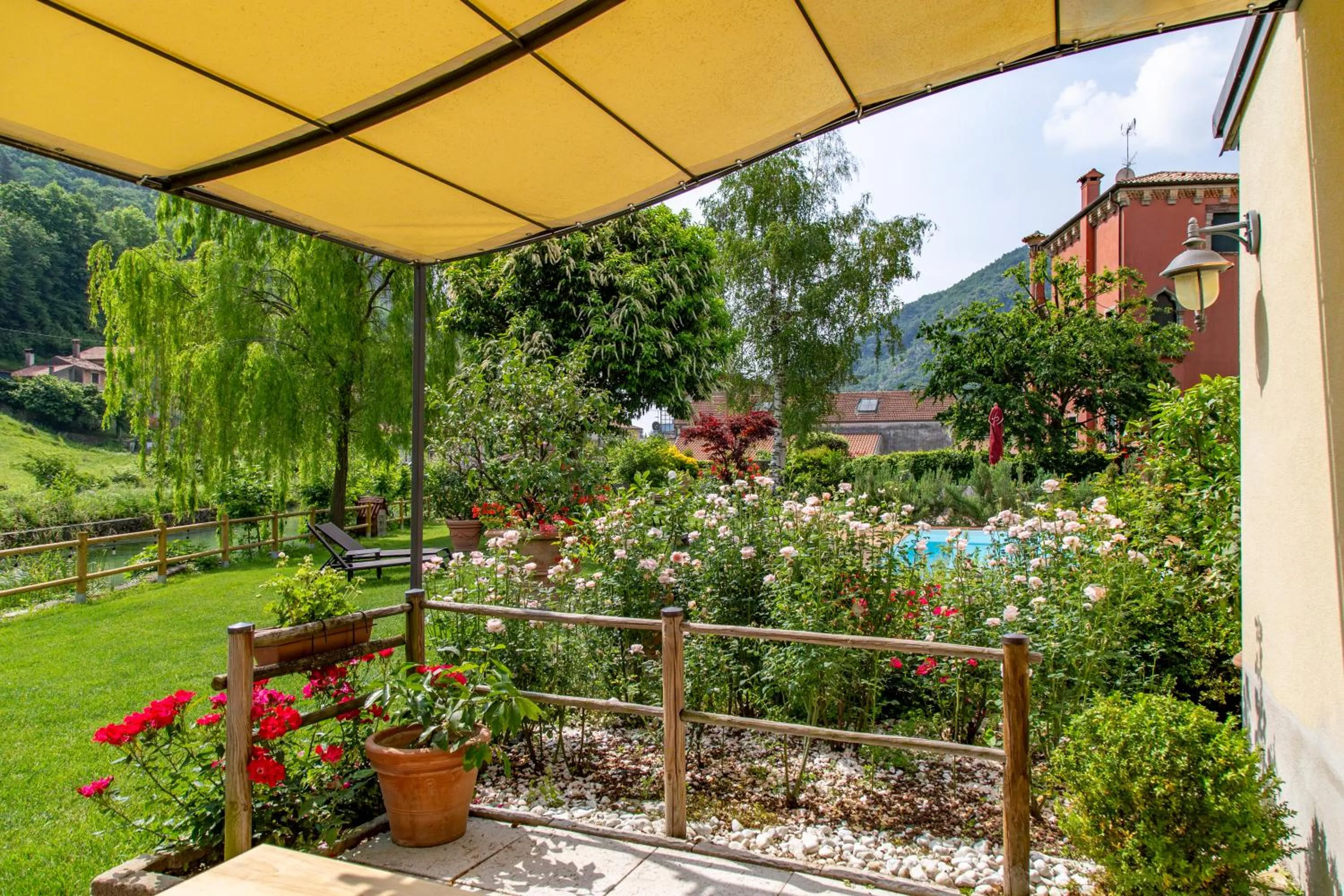 Hotel Calvi-Ristorante Mainor