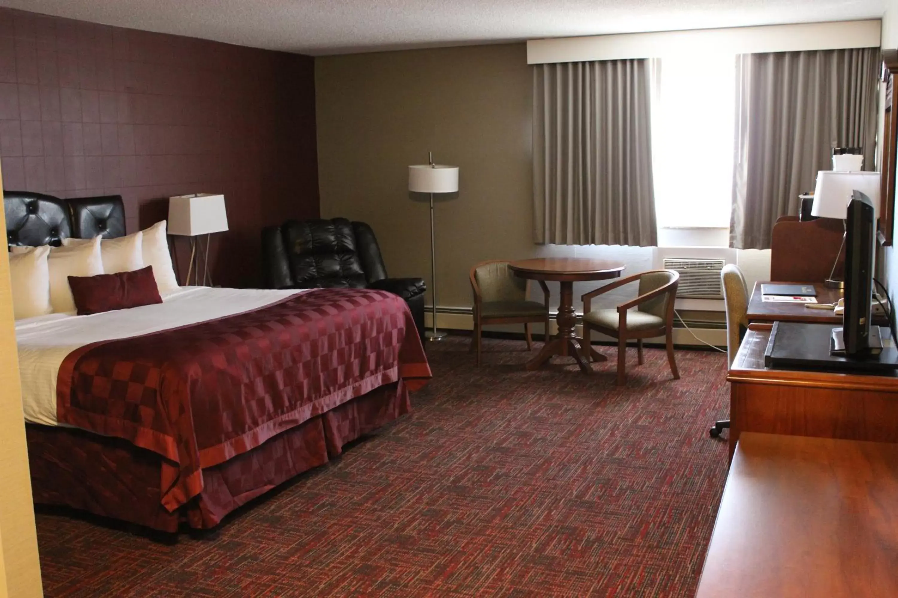Photo of the whole room in Ramada by Wyndham Grand Forks