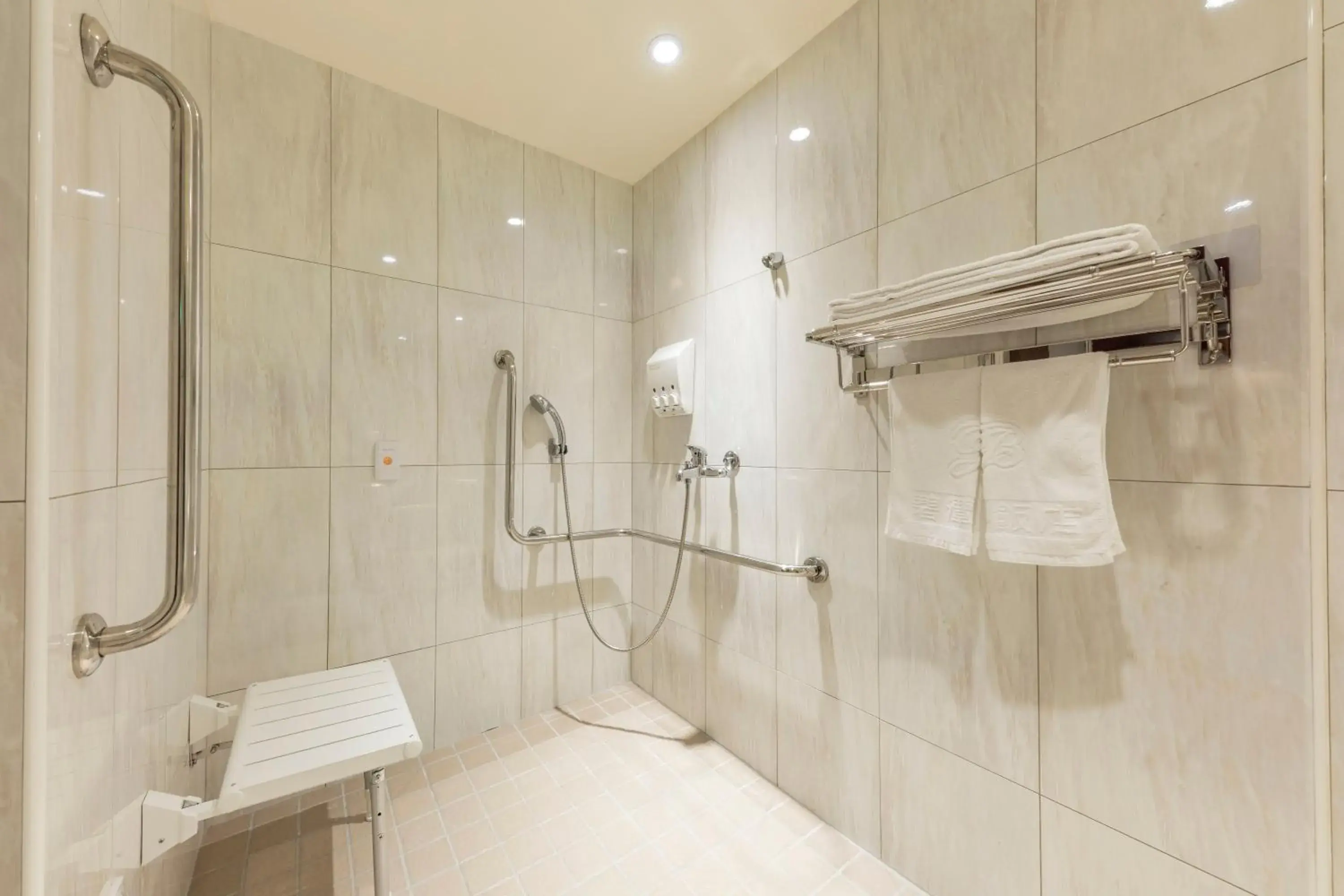 Shower, Bathroom in Bitan Hotel