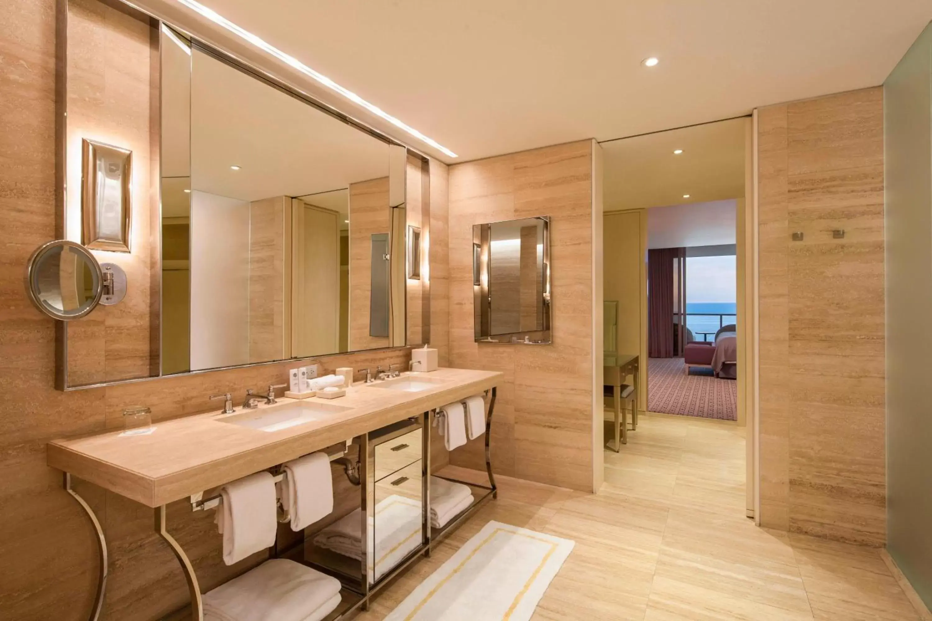 Bathroom in The St Regis Bal Harbour Resort