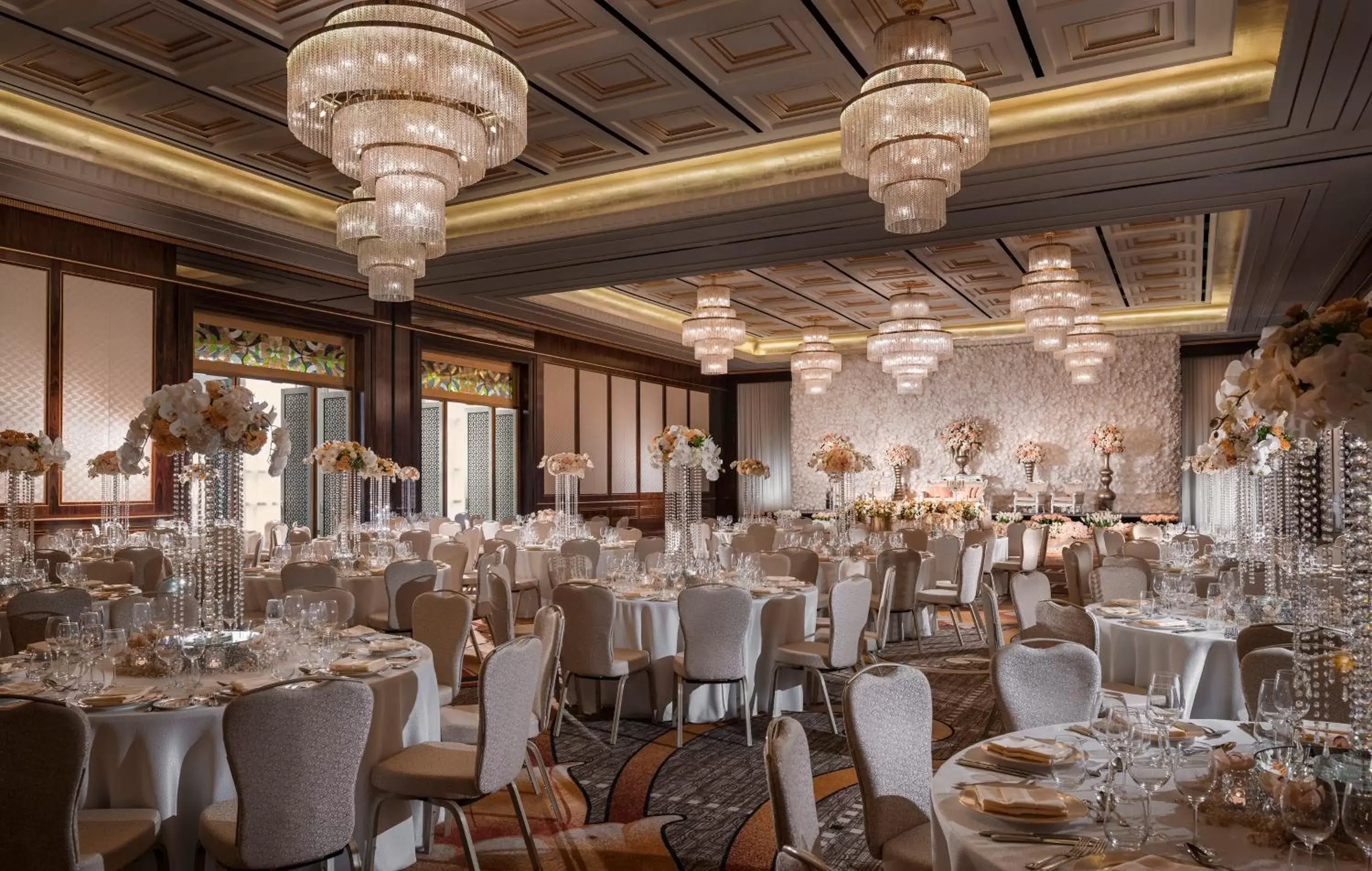 Banquet/Function facilities, Restaurant/Places to Eat in Four Seasons Hotel Jakarta