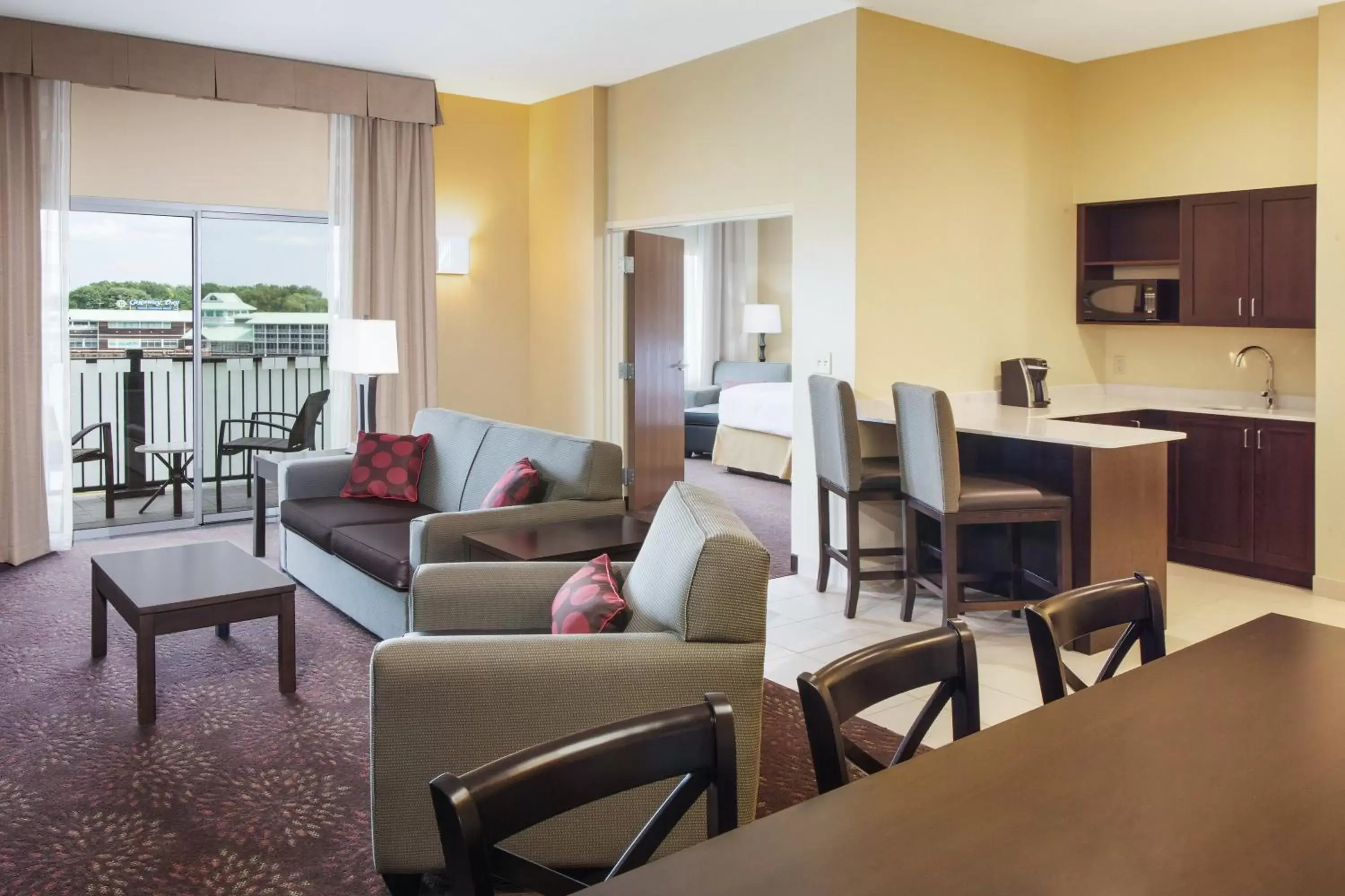 Photo of the whole room, Seating Area in Holiday Inn Express & Suites Sandusky, an IHG Hotel