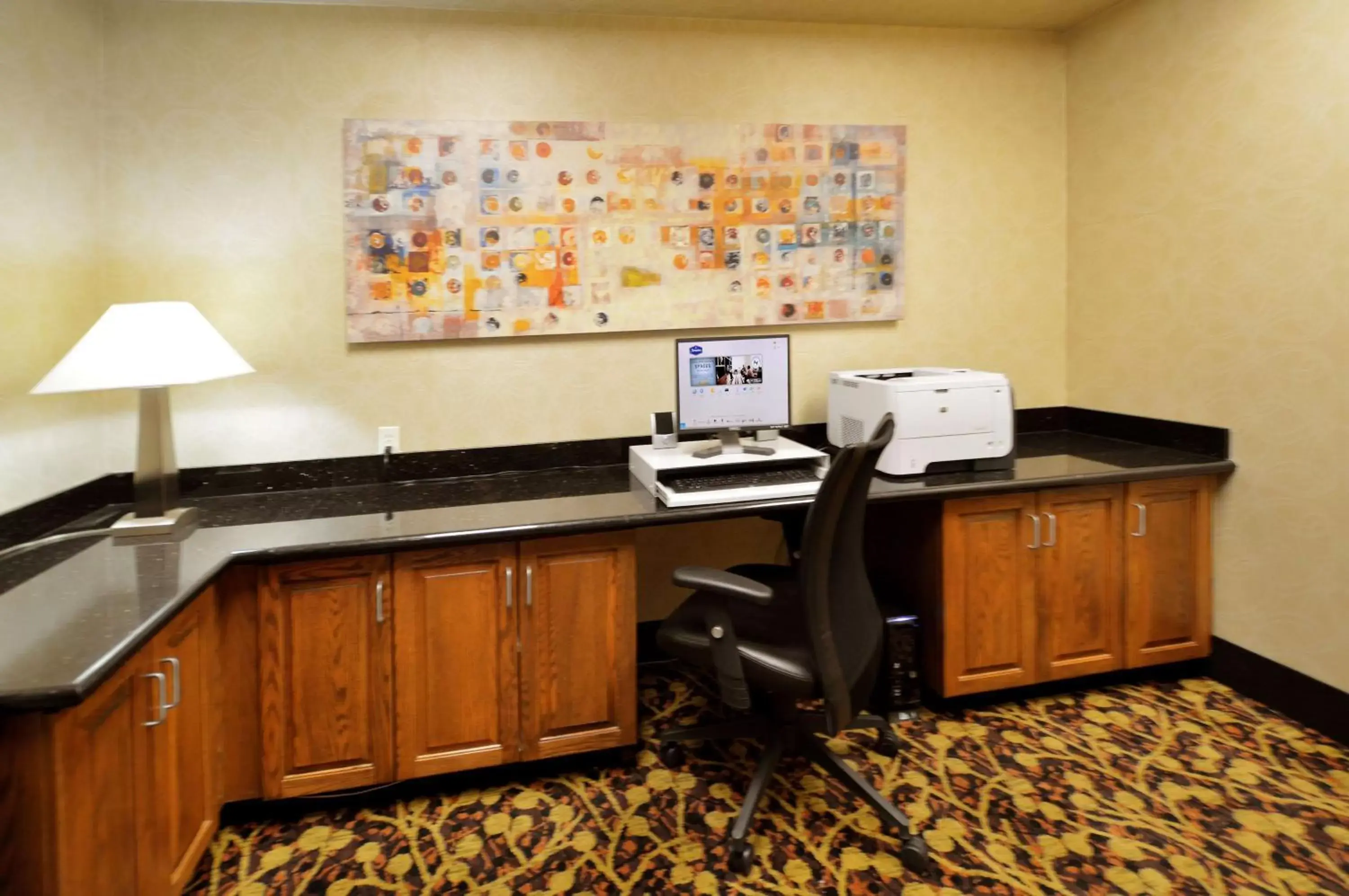 Business facilities in Hampton Inn & Suites Carson City