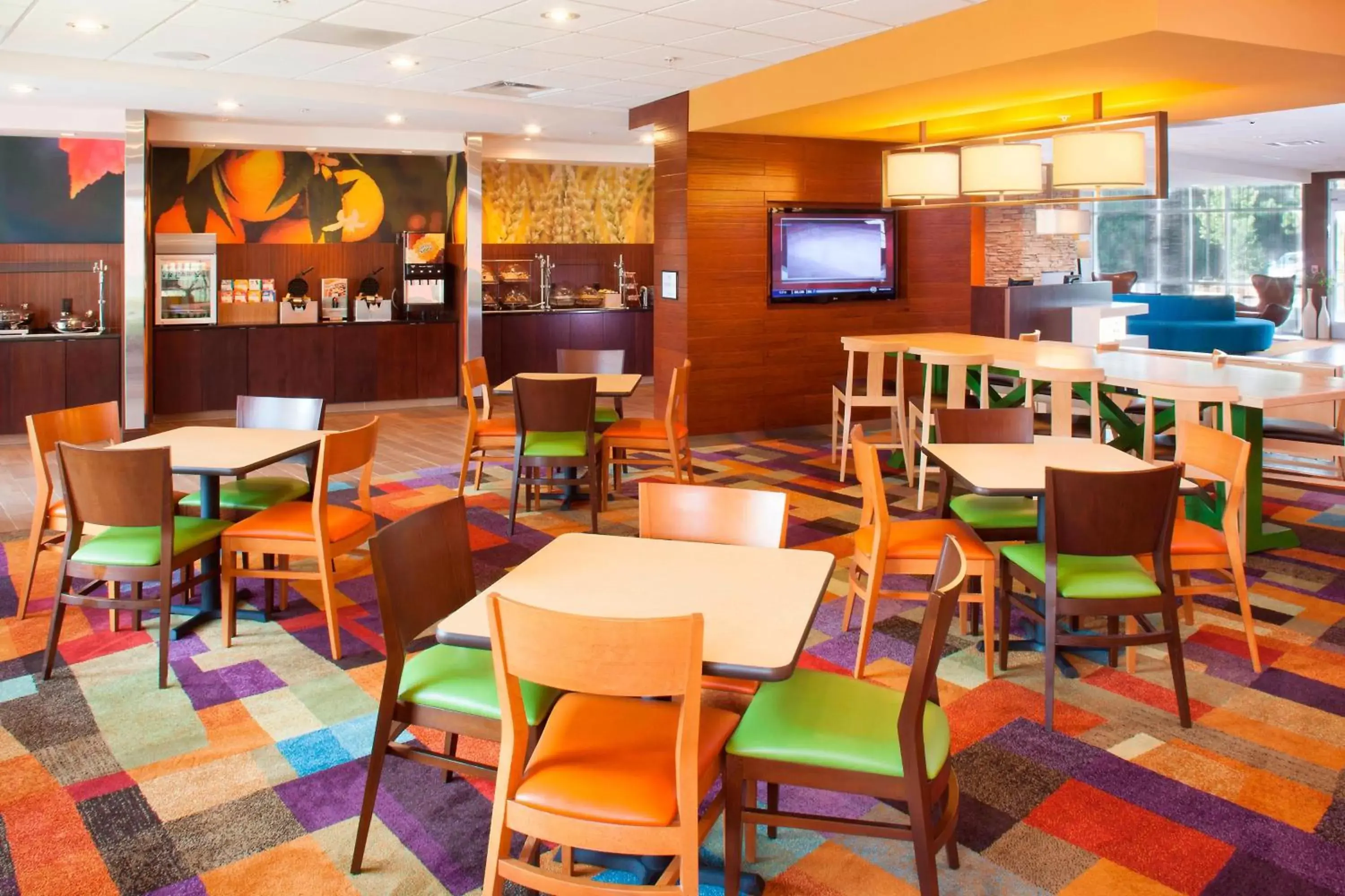 Breakfast, Restaurant/Places to Eat in Fairfield Inn & Suites by Marriott Atlanta Gwinnett Place