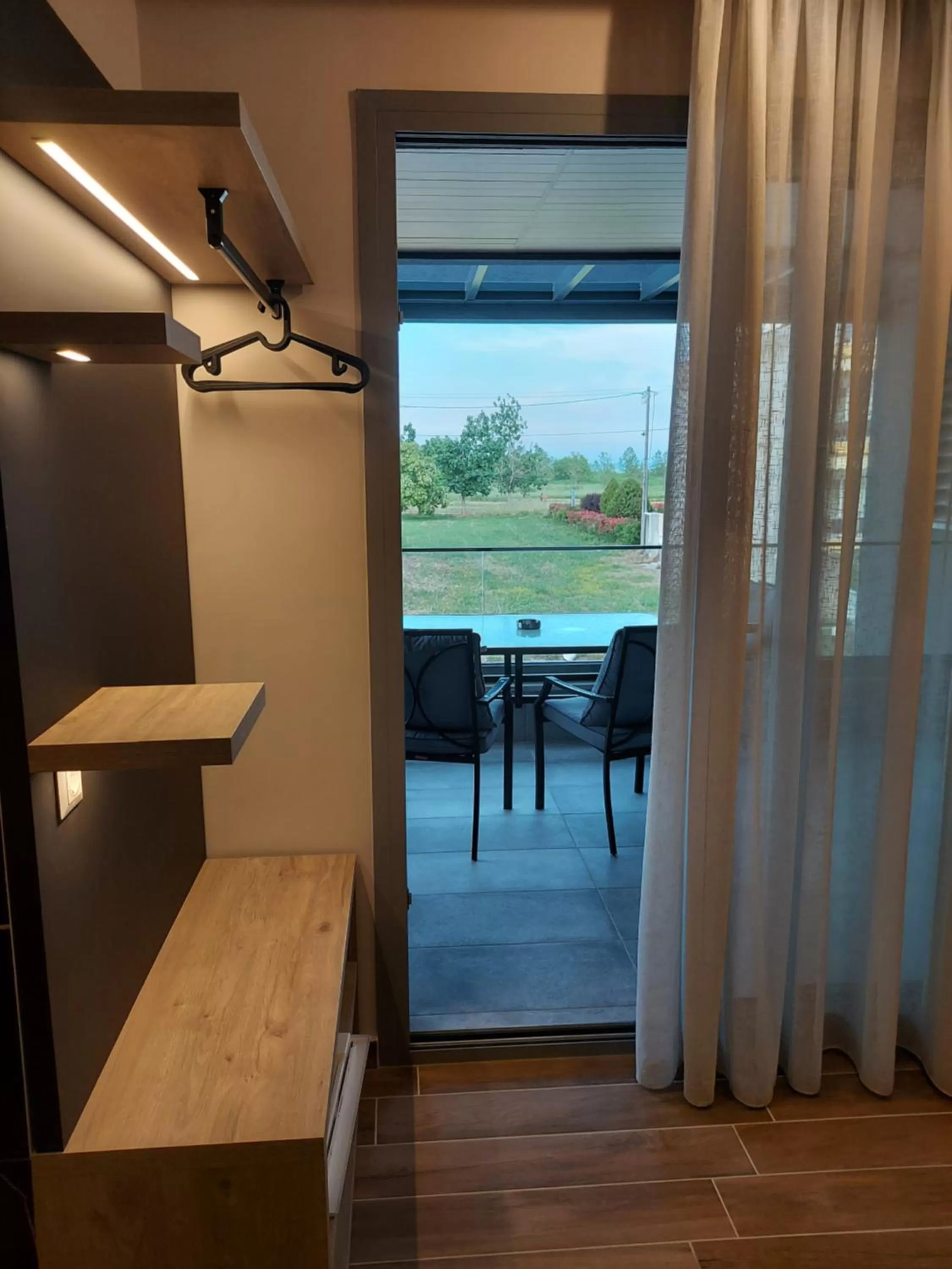 Balcony/Terrace in EUPHORIA ''Staying in Pleasure''