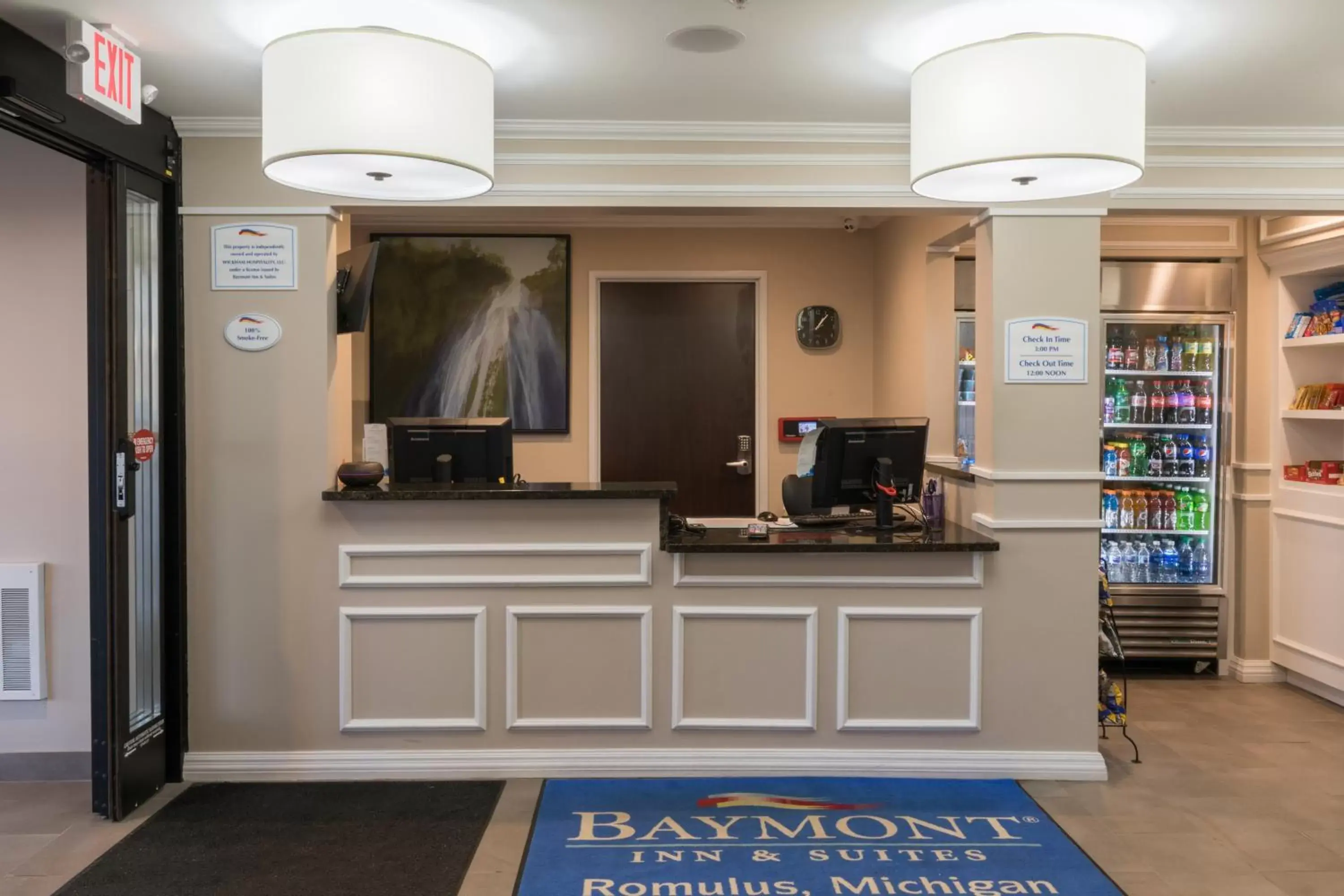 Lobby or reception, Lobby/Reception in Baymont by Wyndham Detroit Airport/Romulus