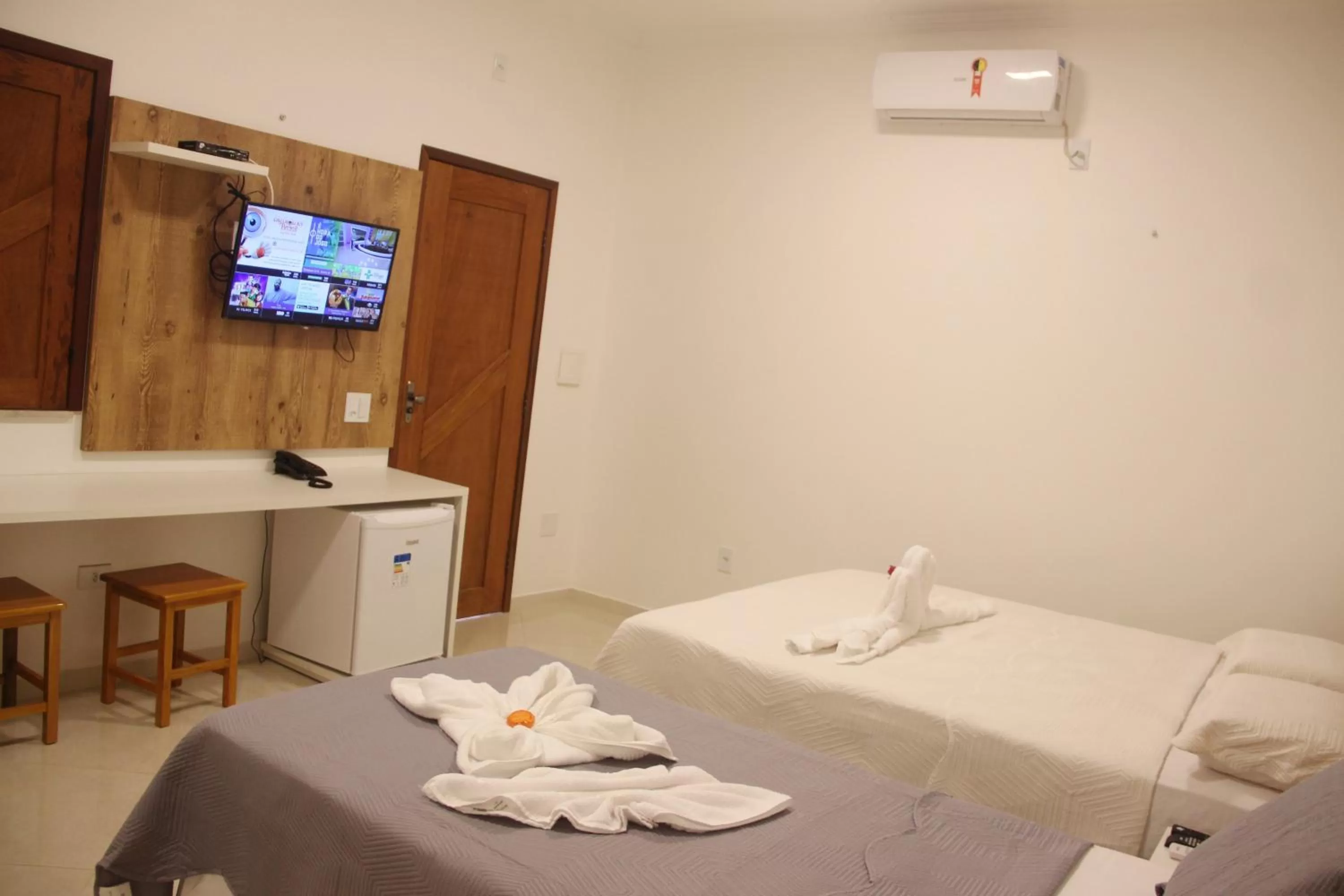 Photo of the whole room, Bed in Pousada Vasto Horizonte