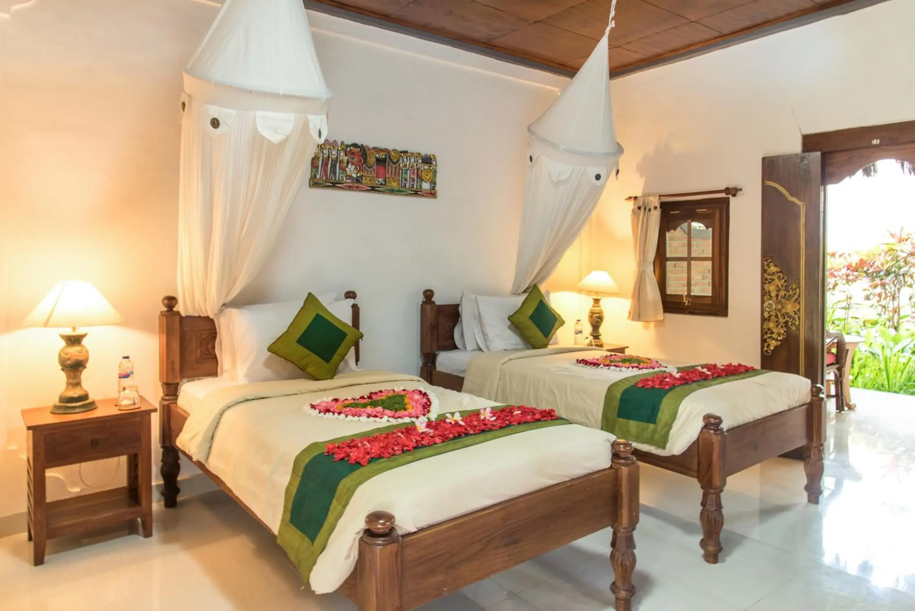 Bedroom, Bed in Hotel Bunga Permai
