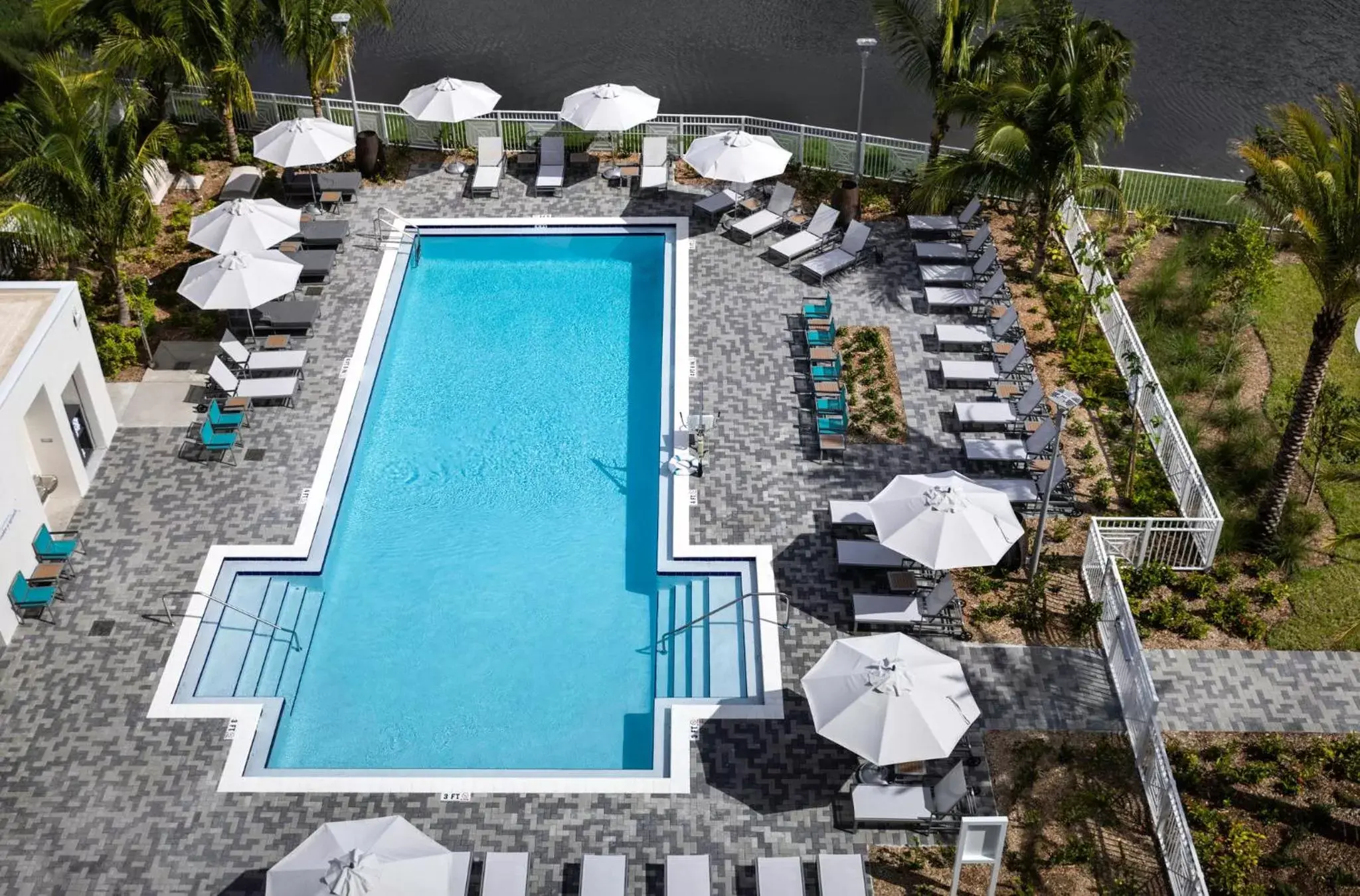 Swimming pool in EVEN Hotel Miami - Airport by IHG Swimming pool in EVEN Hotel Miami - Airport by IHG