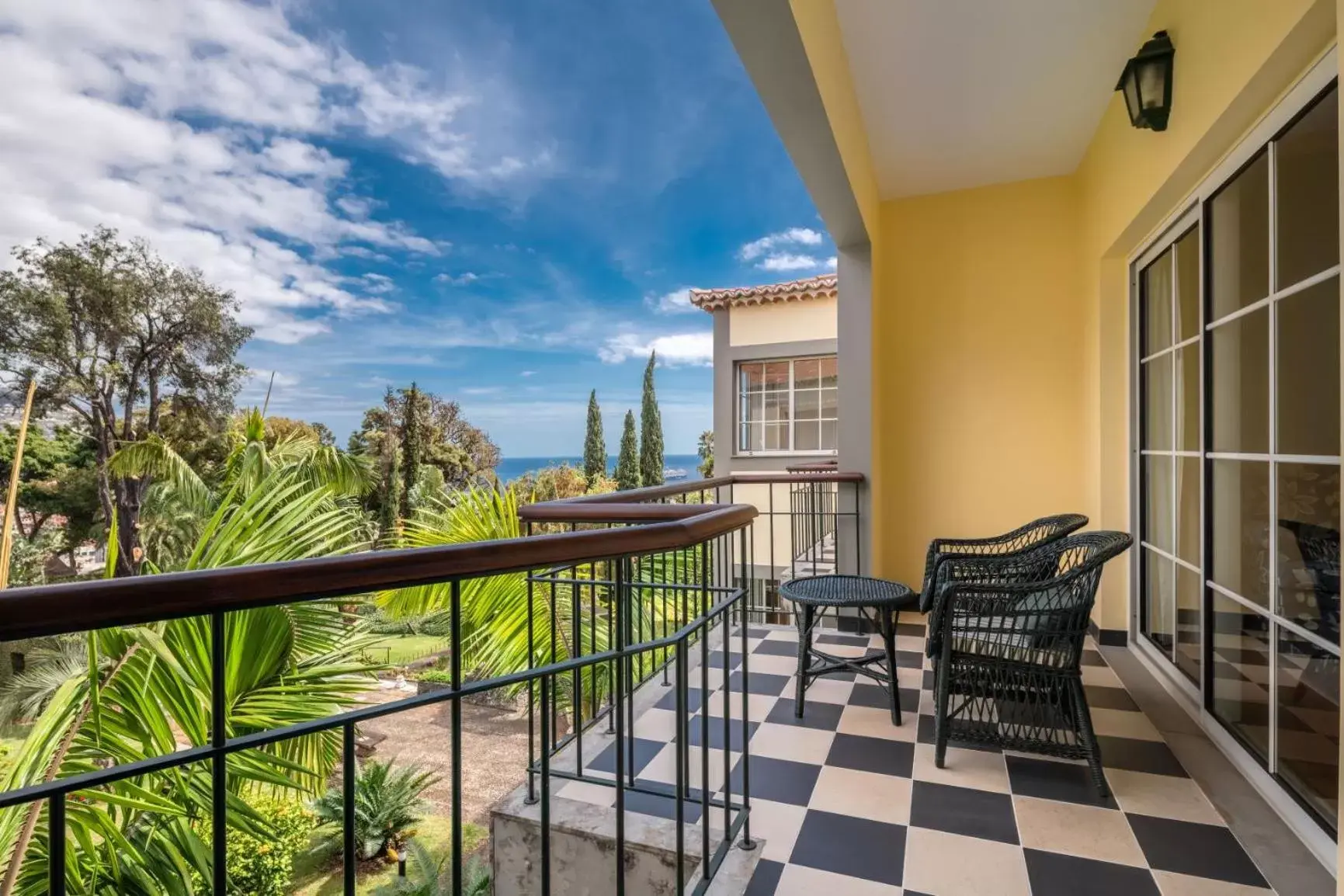 Balcony/Terrace in Quinta Jardins do Lago