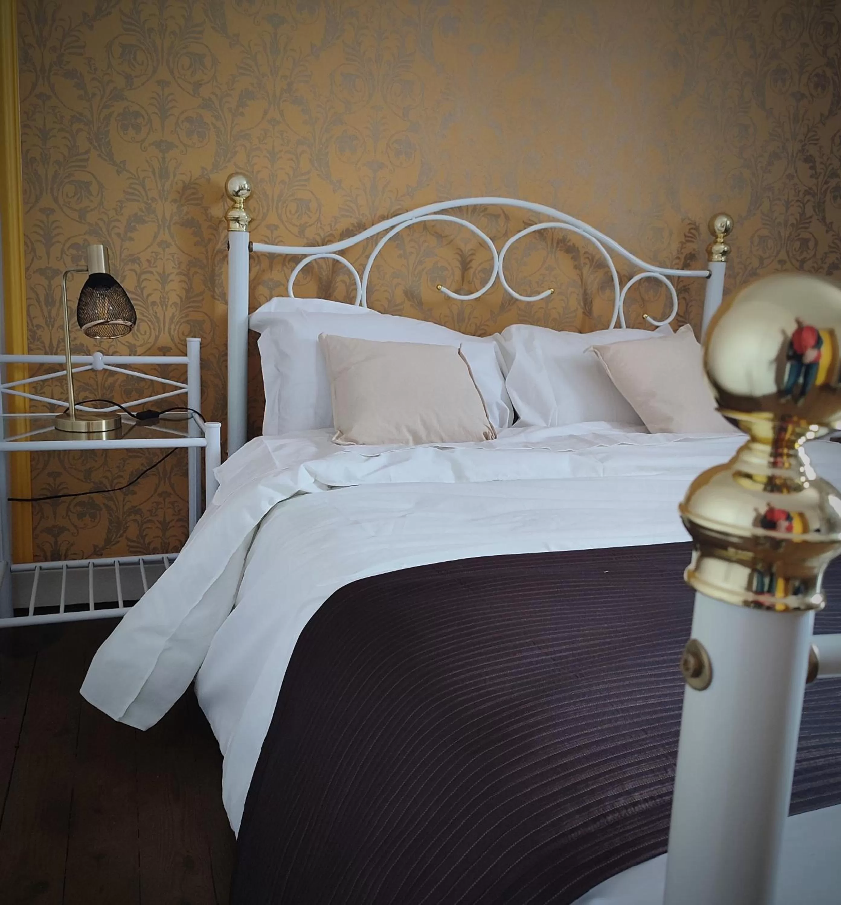 Bed in Château Saint-Martin