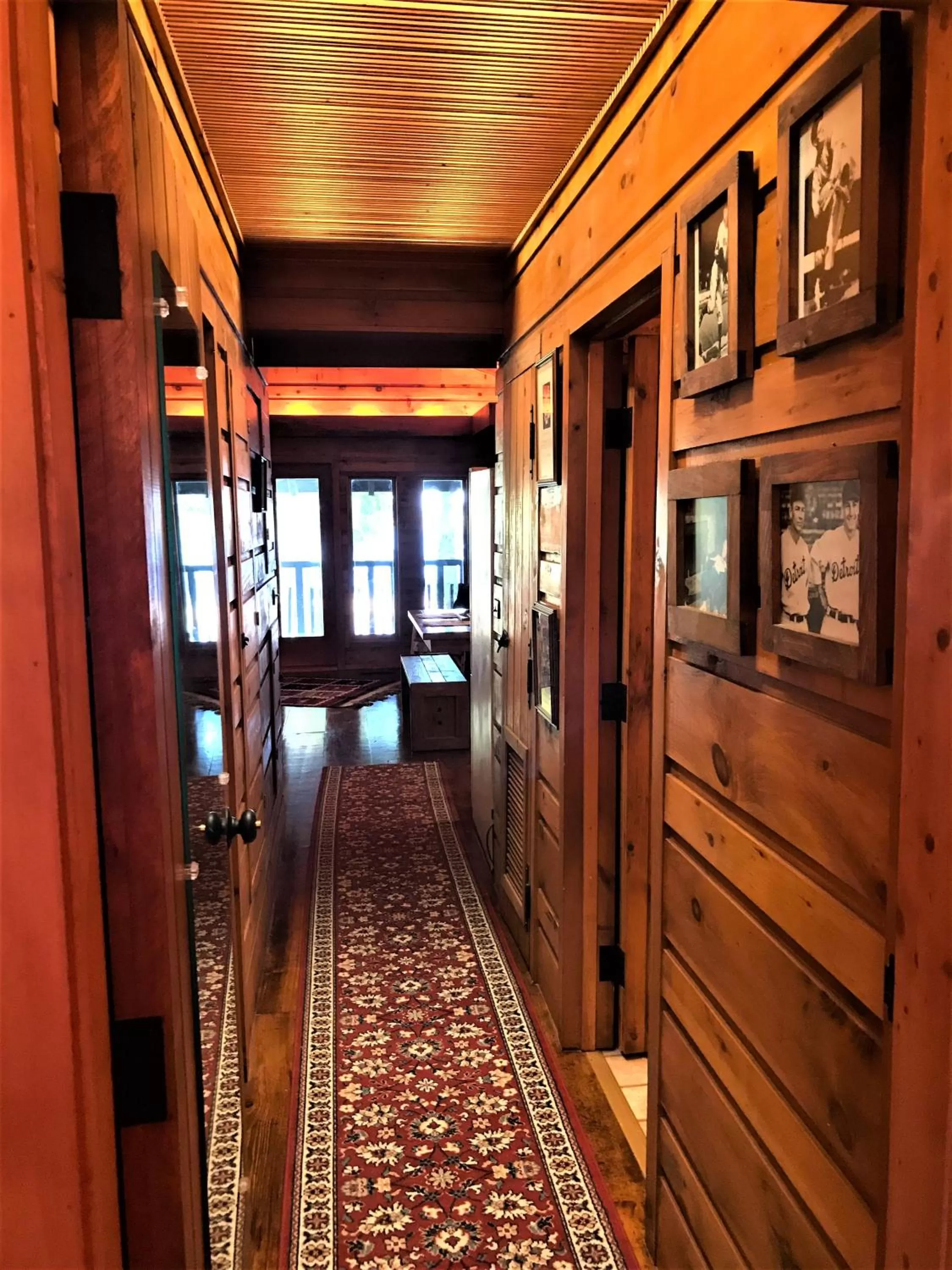 Living room in Drummond Island Resort