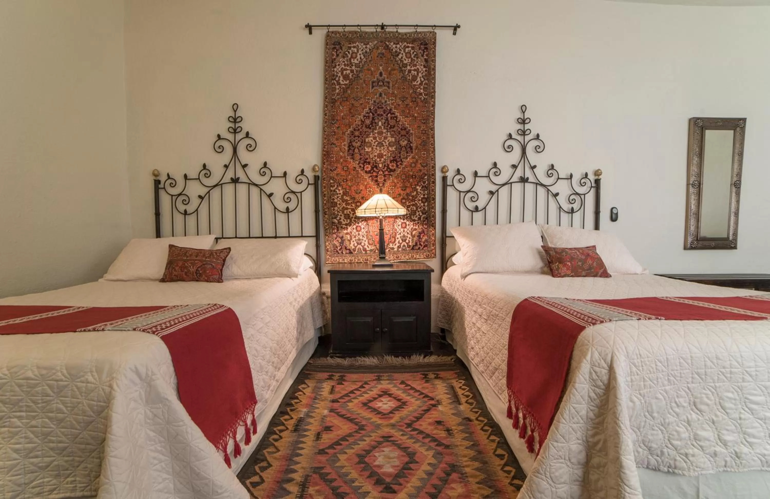 Bedroom, Bed in Villa Mirasol