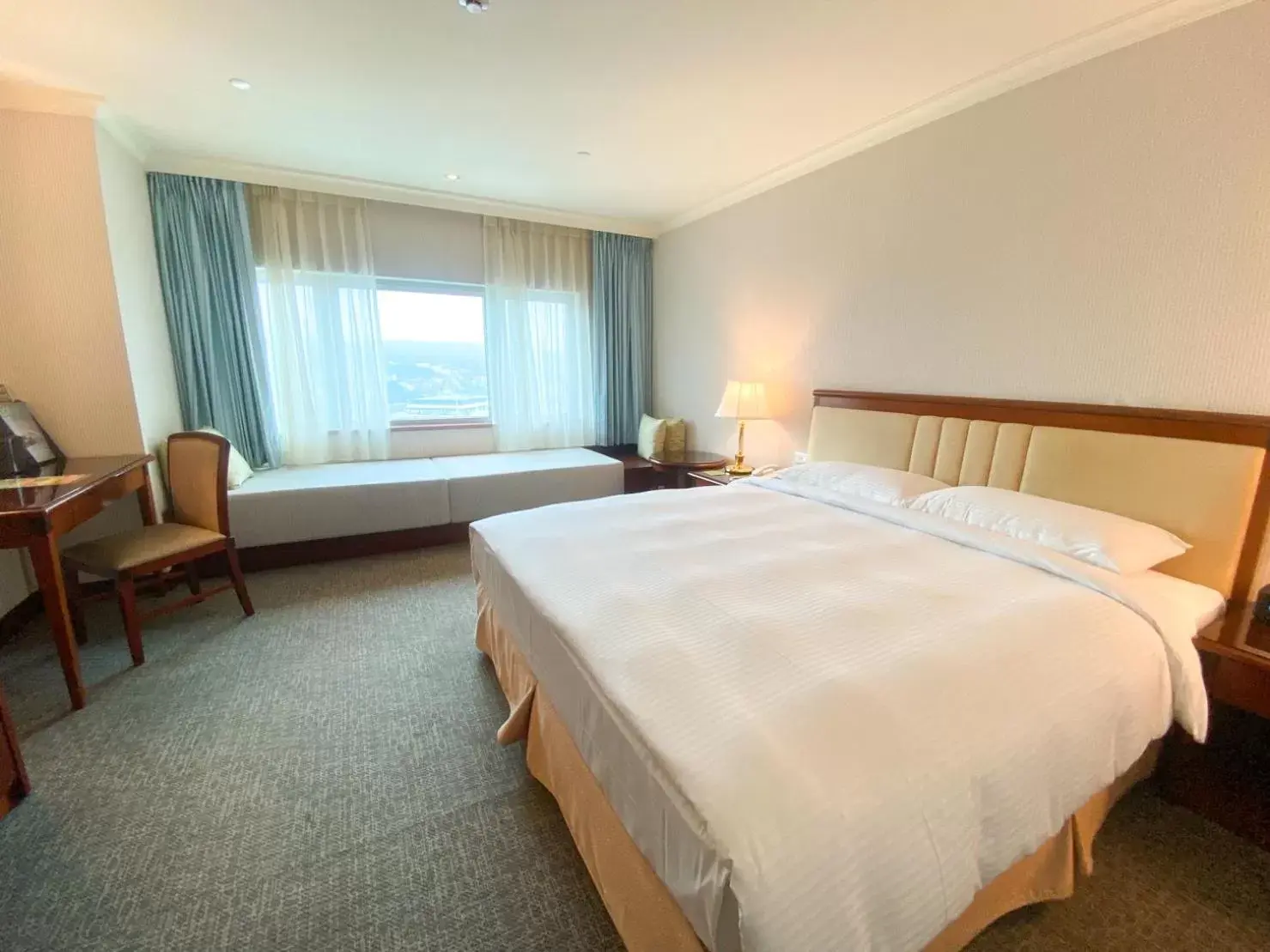 Bedroom, Bed in Evergreen Laurel Hotel - Keelung Bedroom, Bed in Evergreen Laurel Hotel - Keelung
