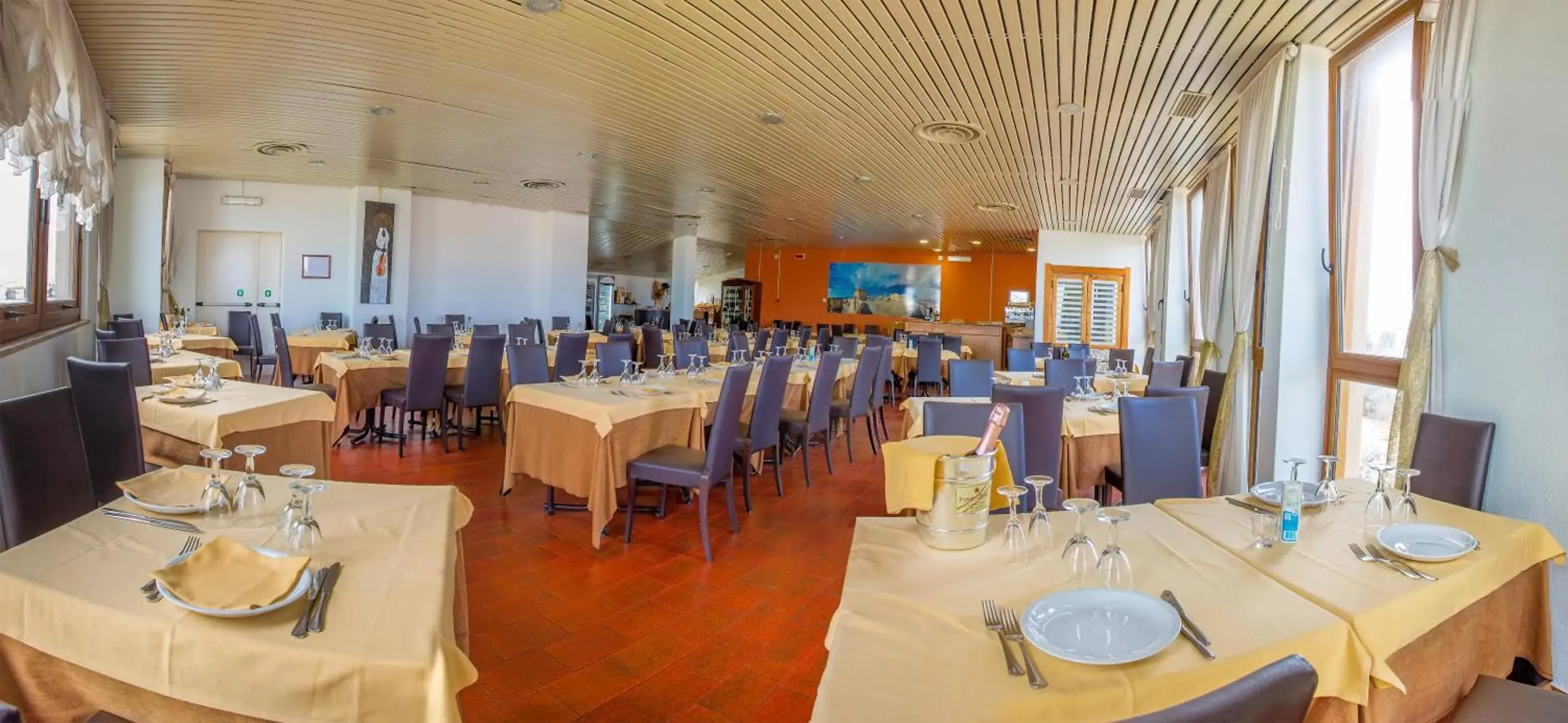 Restaurant/Places to Eat in Hotel Residence Ulivi E Palme