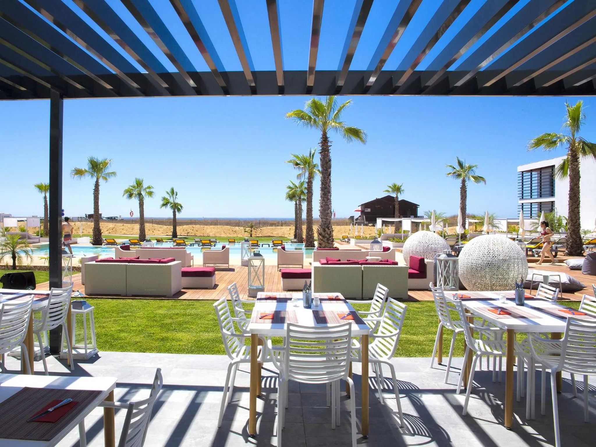 Food and drinks in Pestana Alvor South Beach Premium Suite Hotel