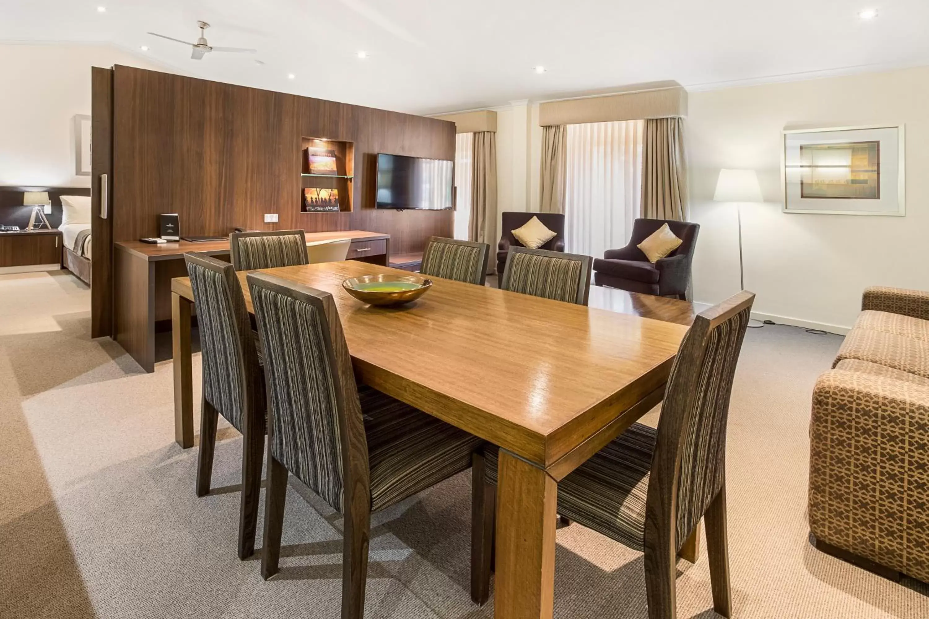 Dining Area in Karratha International Hotel