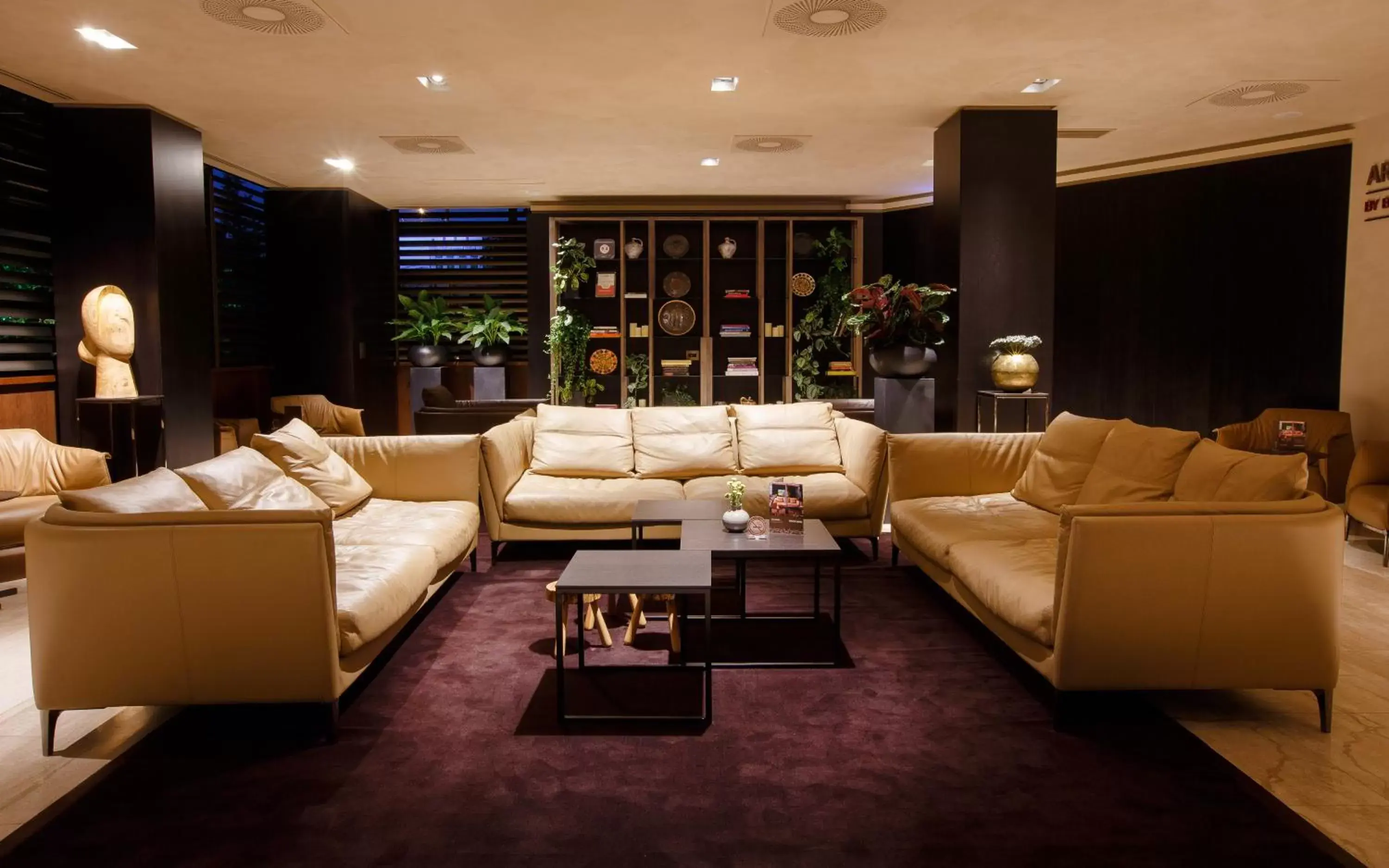 Lounge or bar, Lobby/Reception in BERDS Chisinau Mgallery Hotel Collection