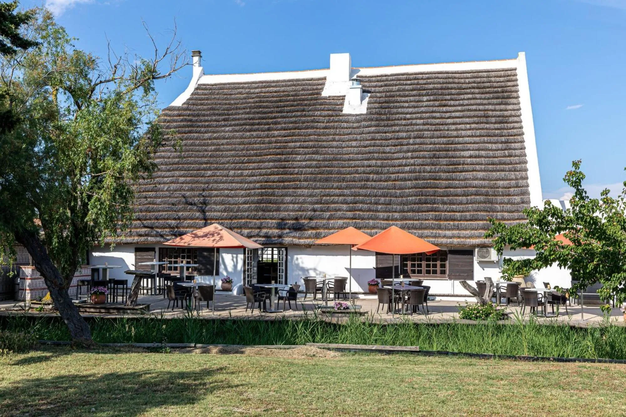 Property Building in Auberge Cavaliere du Pont des Bannes