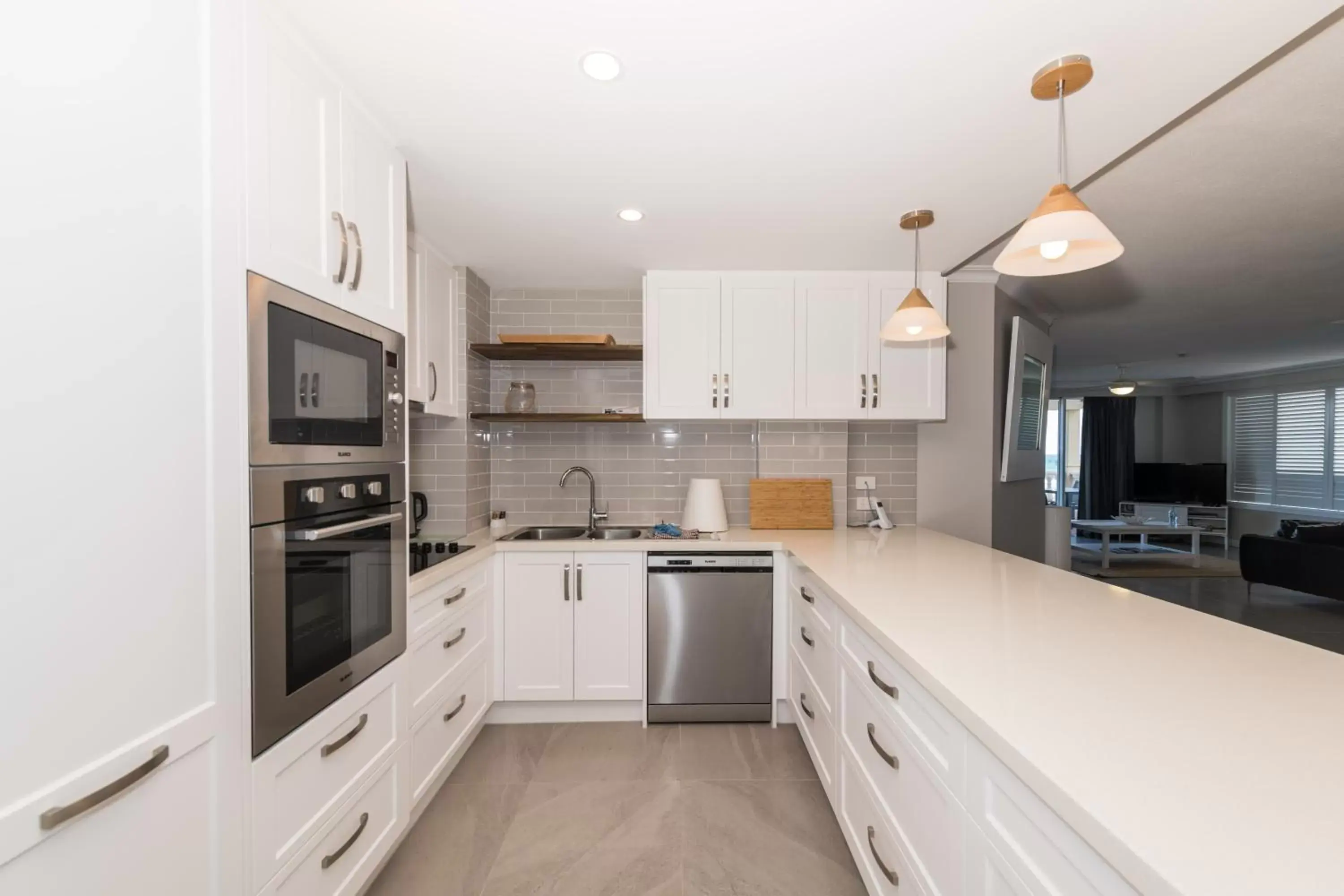 Kitchen/Kitchenette in La Grande Apartments