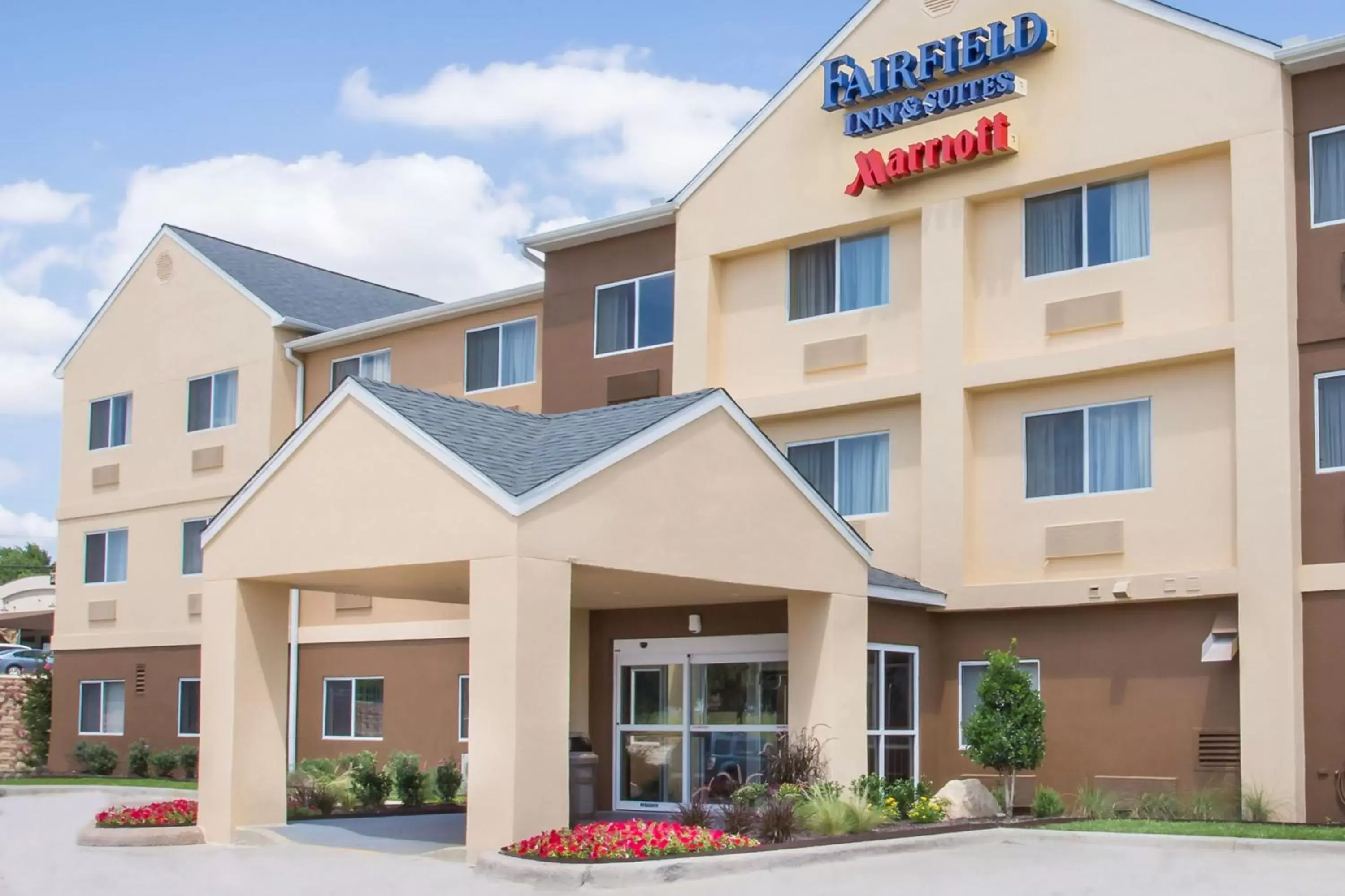 Property Building in Fairfield Inn & Suites Temple Belton