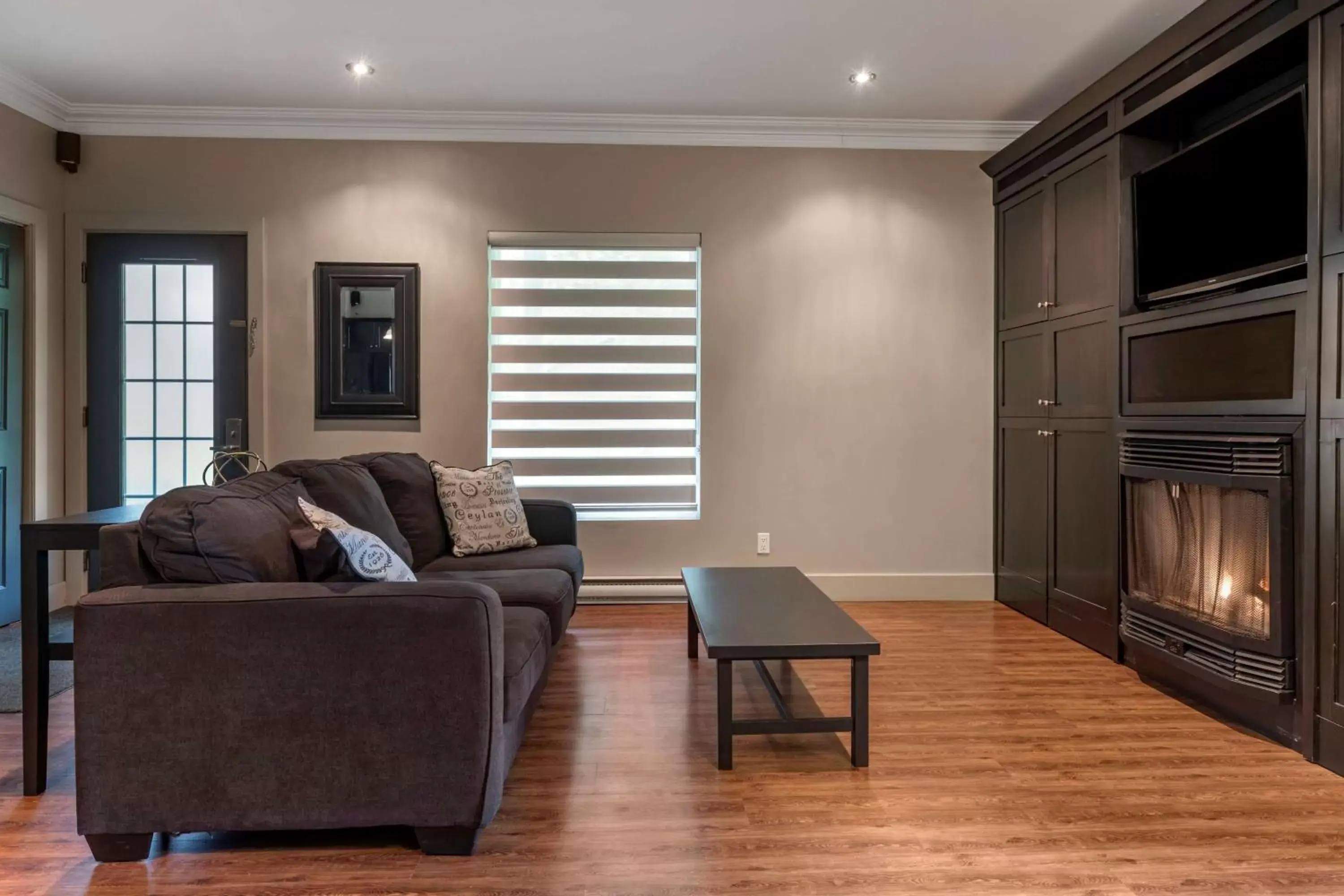 Bedroom, Seating Area in Dannys Hotel Suites; SureStay Collection by Best Western