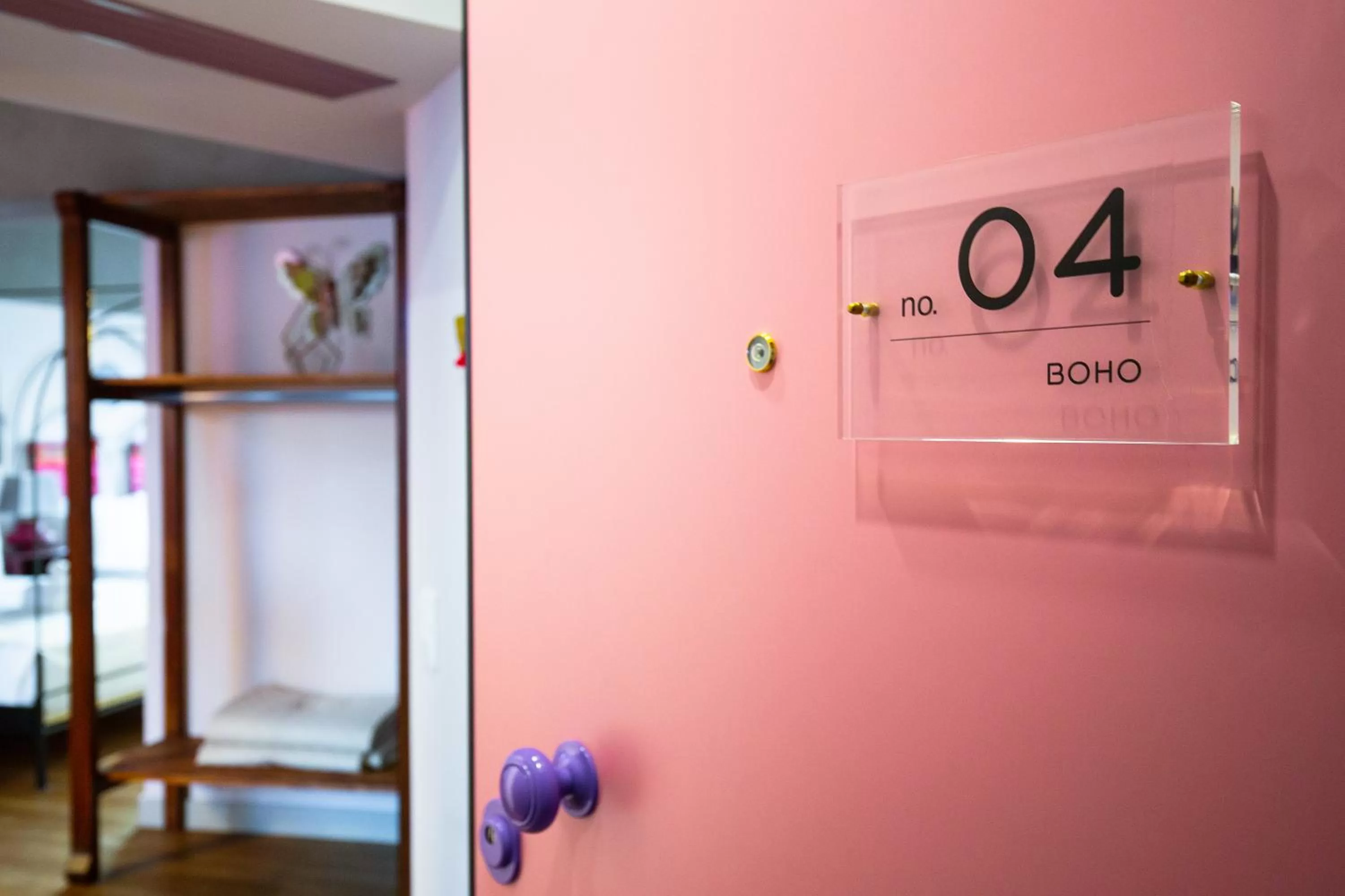 Logo/Certificate/Sign in Downtown Athens Lofts - The Acropolis Observatory