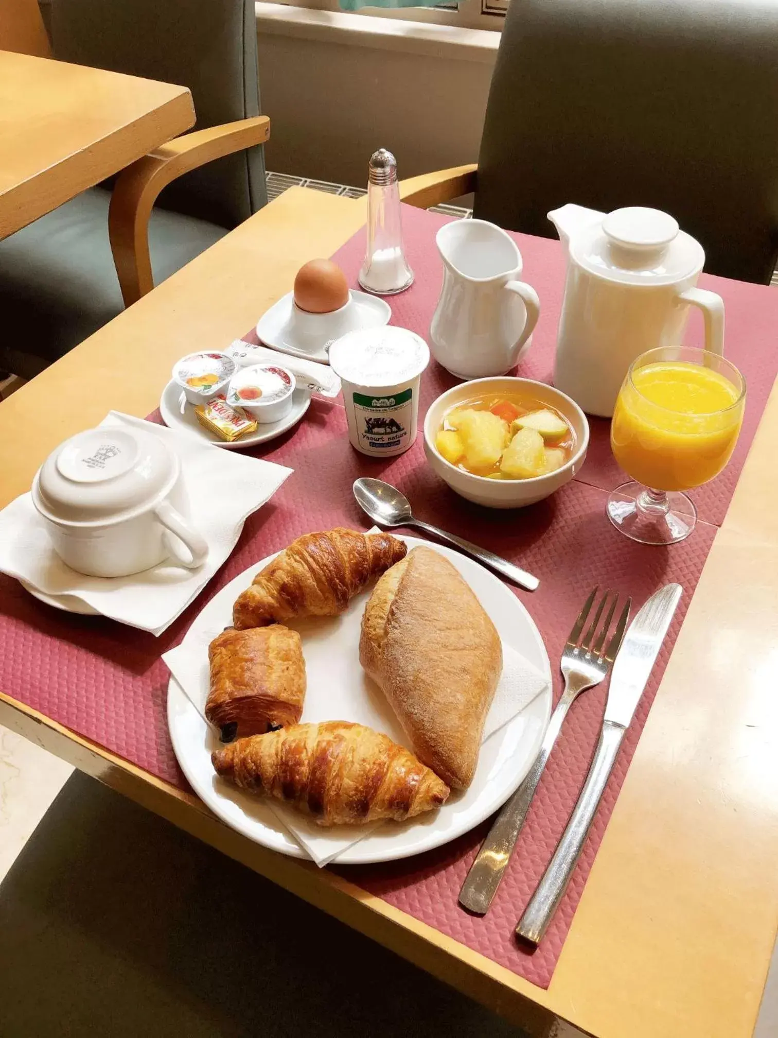 Breakfast in Hôtel des 3 Collèges