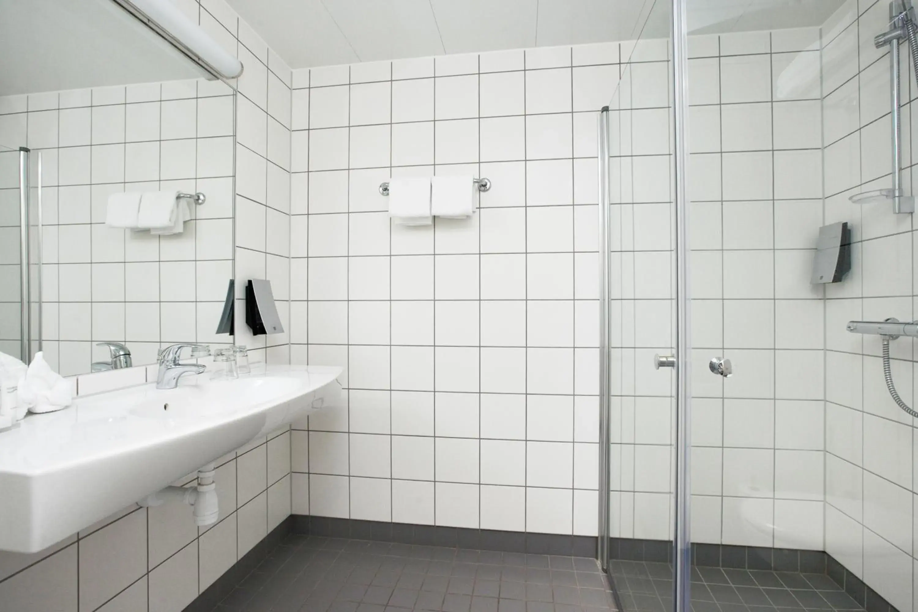 Shower, Bathroom in Thon Hotel Halden