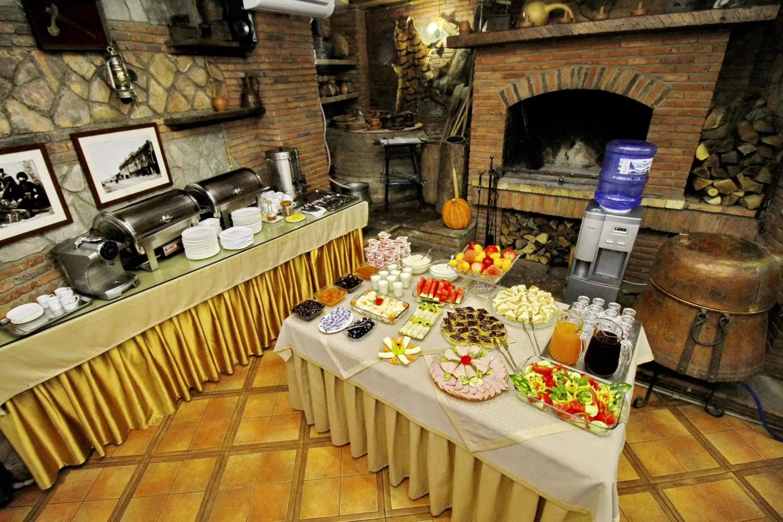 Decorative detail, Restaurant/Places to Eat in Irmeni Hotel