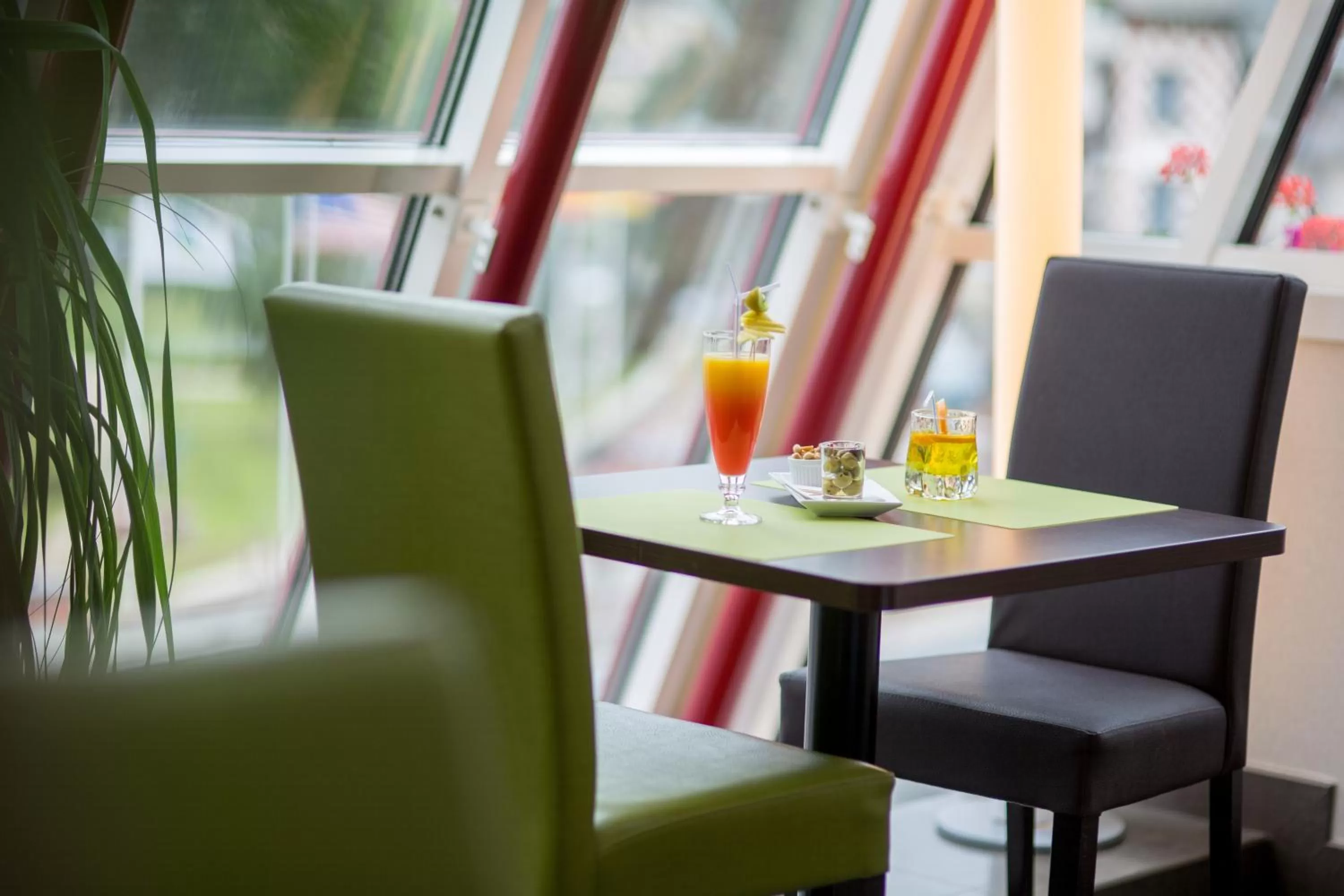 Restaurant/places to eat in Hôtel Spa Du Béryl