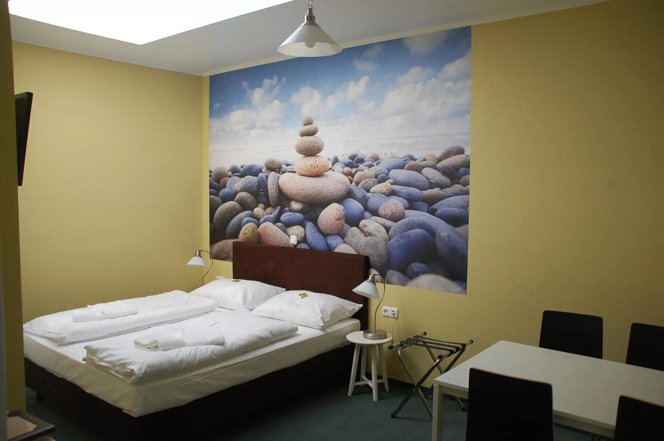 Photo of the whole room, Bed in CASILINO Hotel A 20 Wismar