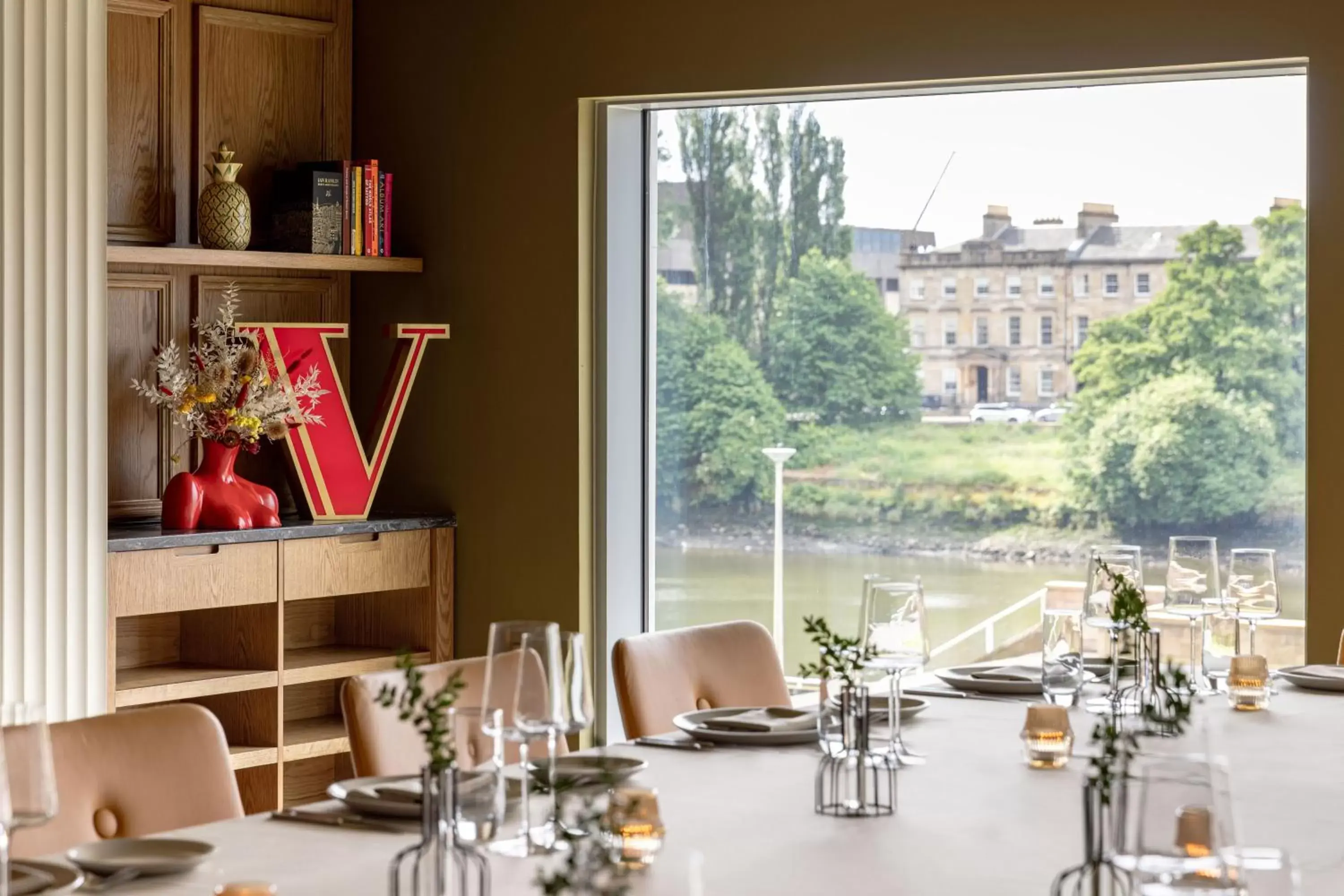 Meeting/conference room, Restaurant/Places to Eat in Virgin Hotels Glasgow