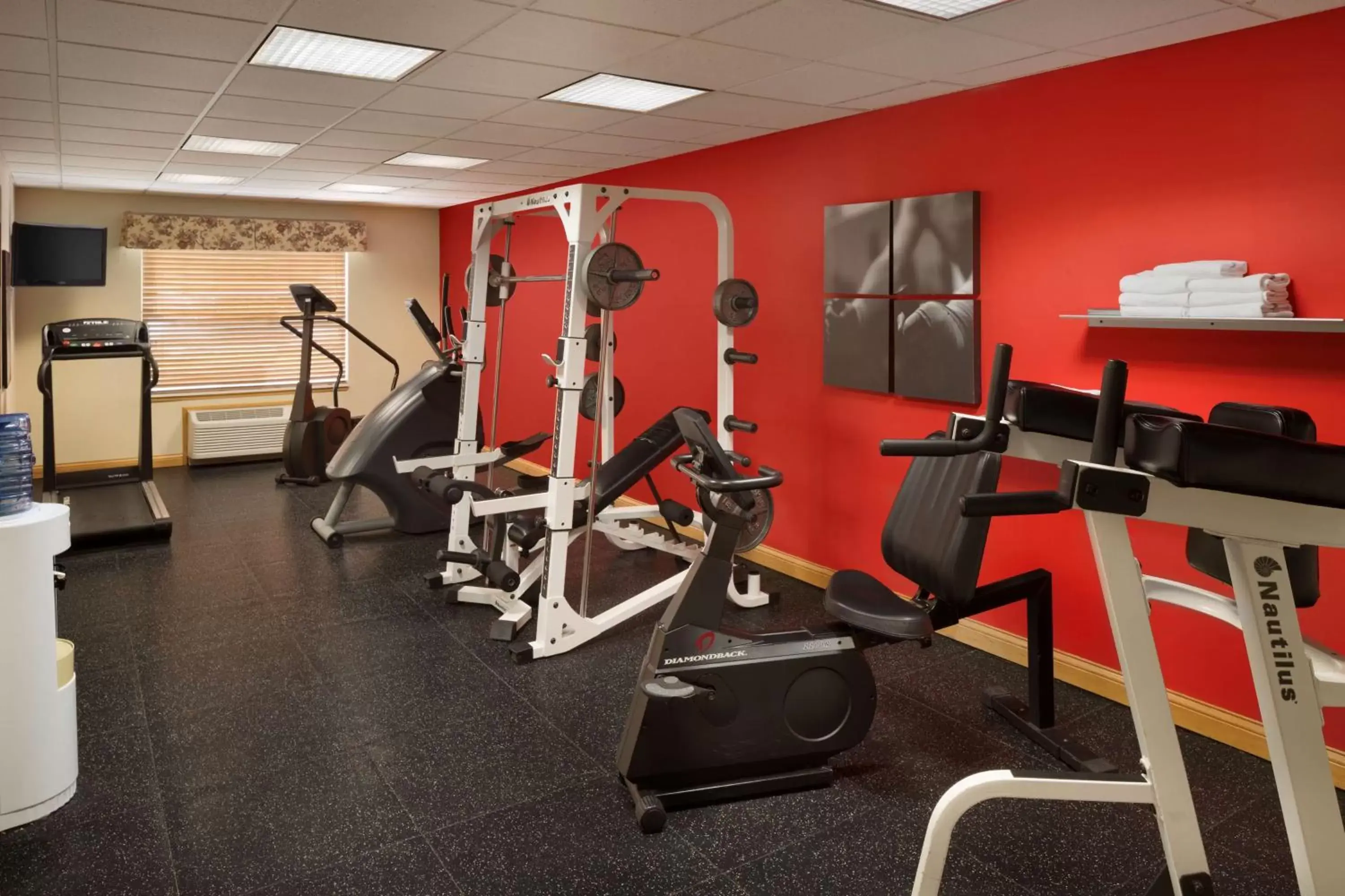 Activities, Fitness Center/Facilities in Country Inn & Suites by Radisson, Louisville East, KY