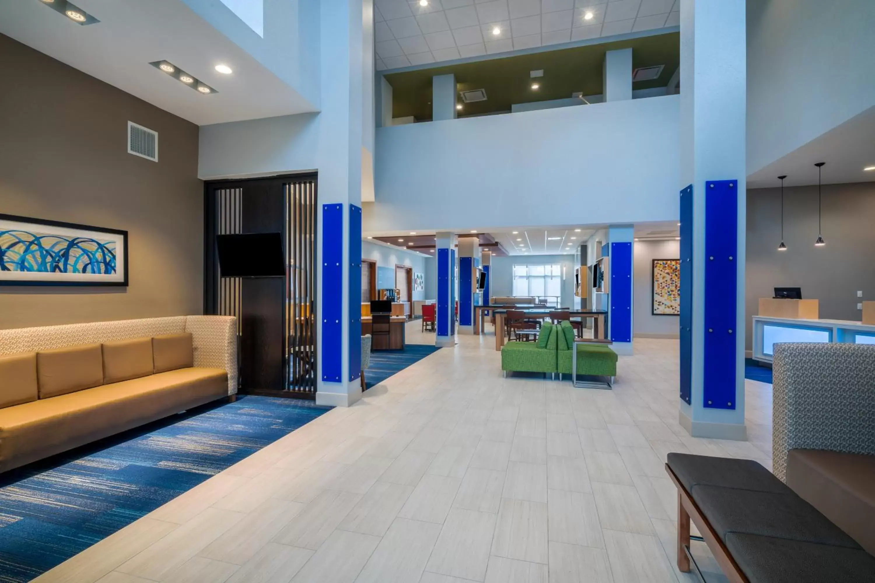 Lobby or reception, Lobby/Reception in Holiday Inn Express & Suites - St Peters, an IHG Hotel