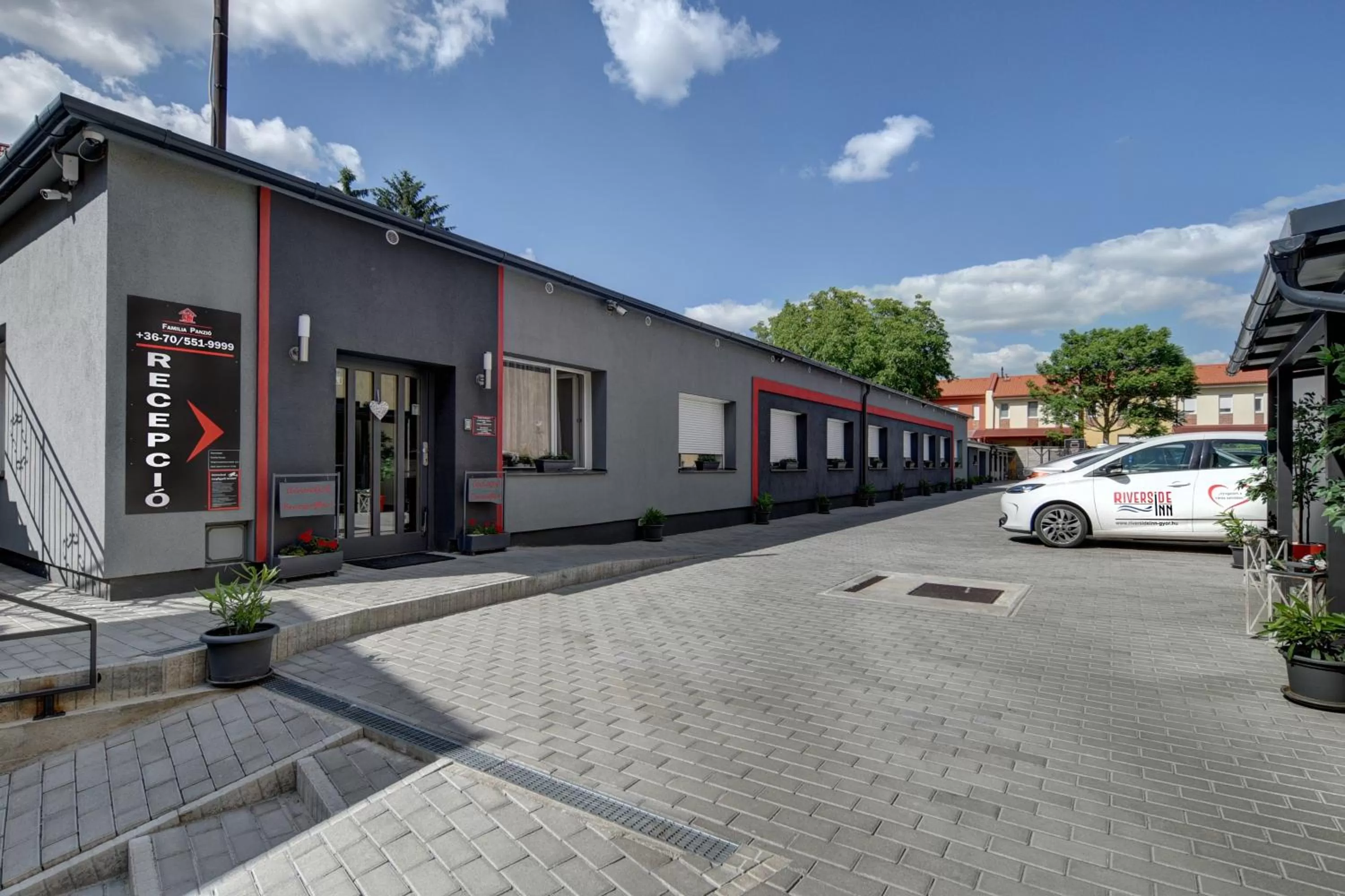 Familia Panzió & Apartmanház Győr