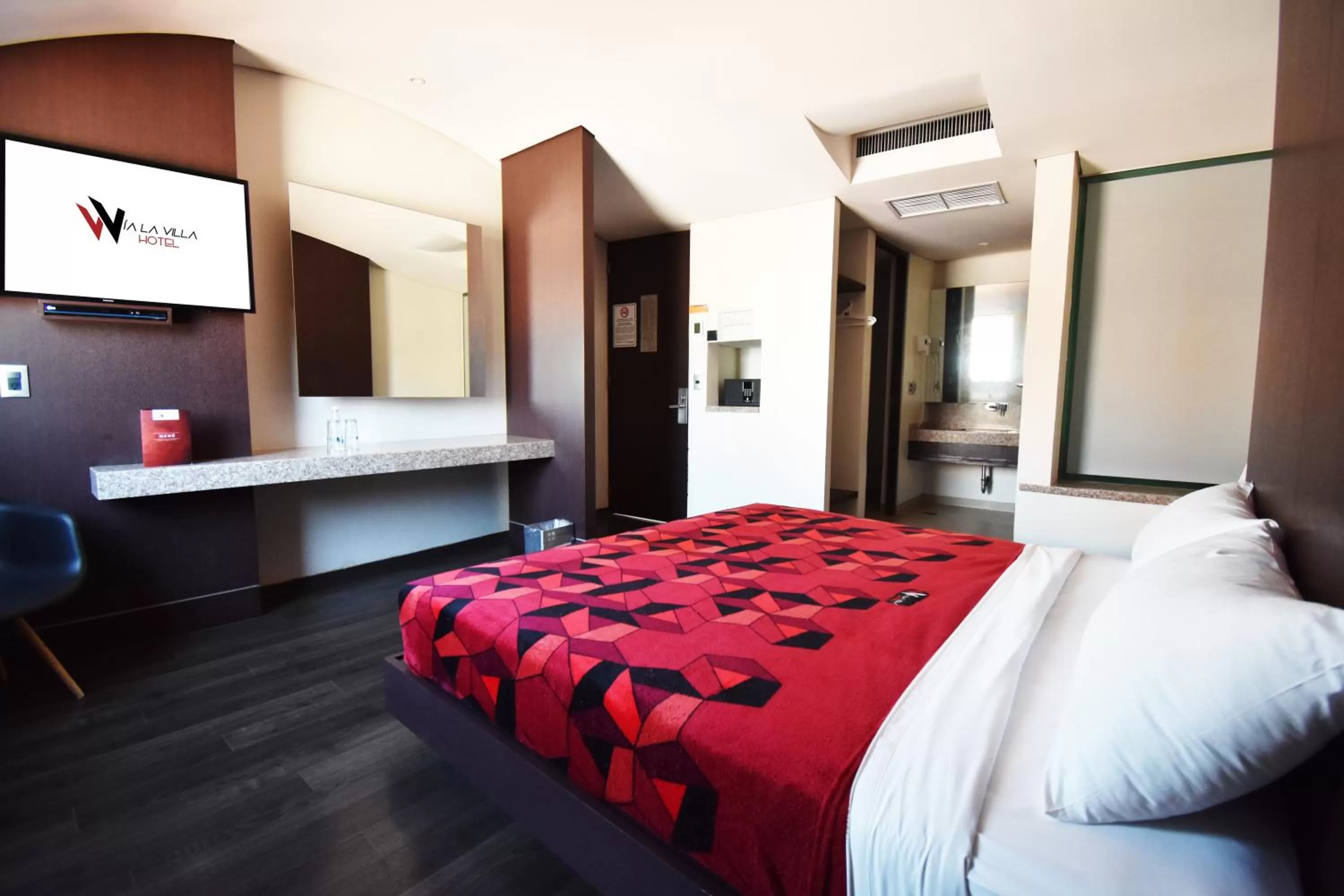 Bed in Hotel Via La Villa