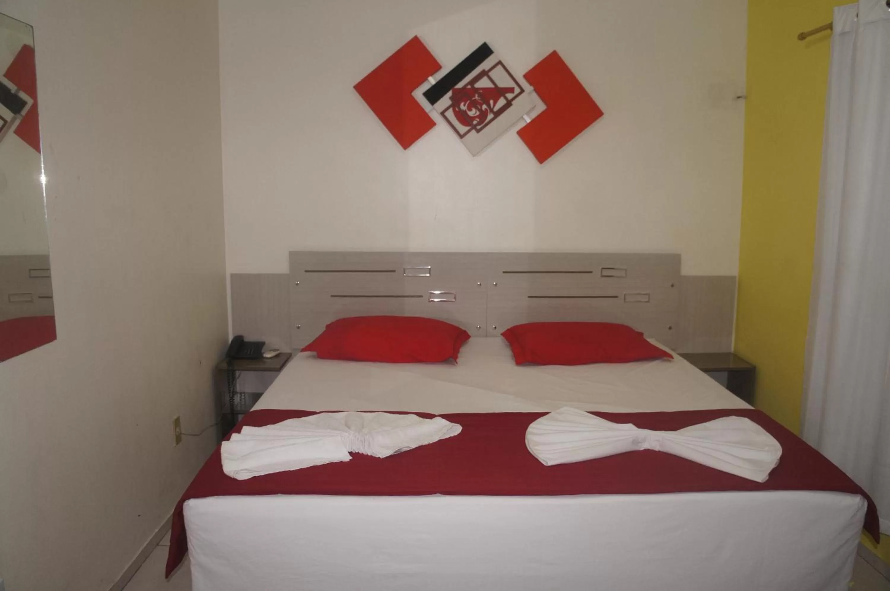 Single Room - single occupancy in Nalu Beach Hotel pousada