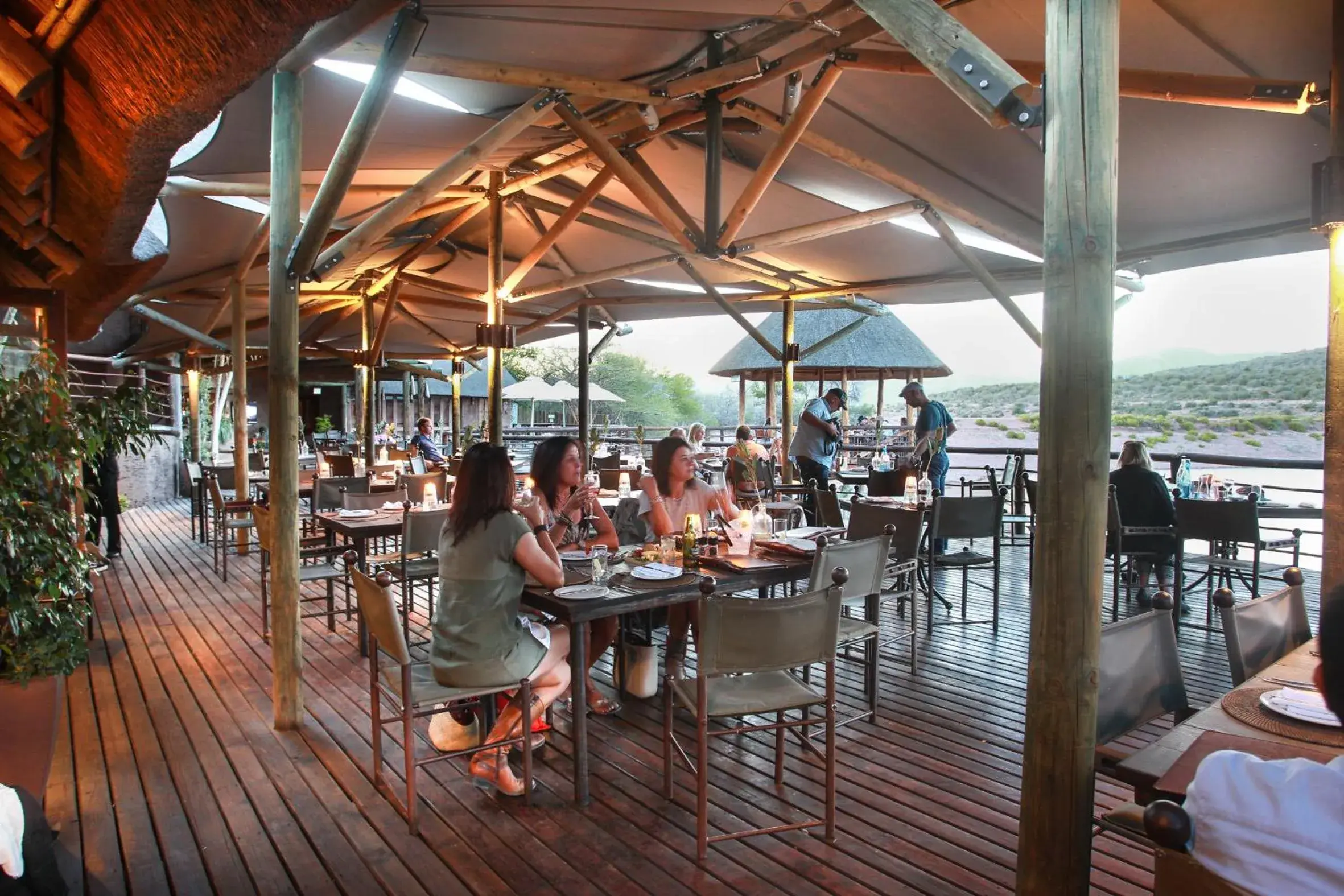 Restaurant/Places to Eat in Buffelsdrift Game Lodge