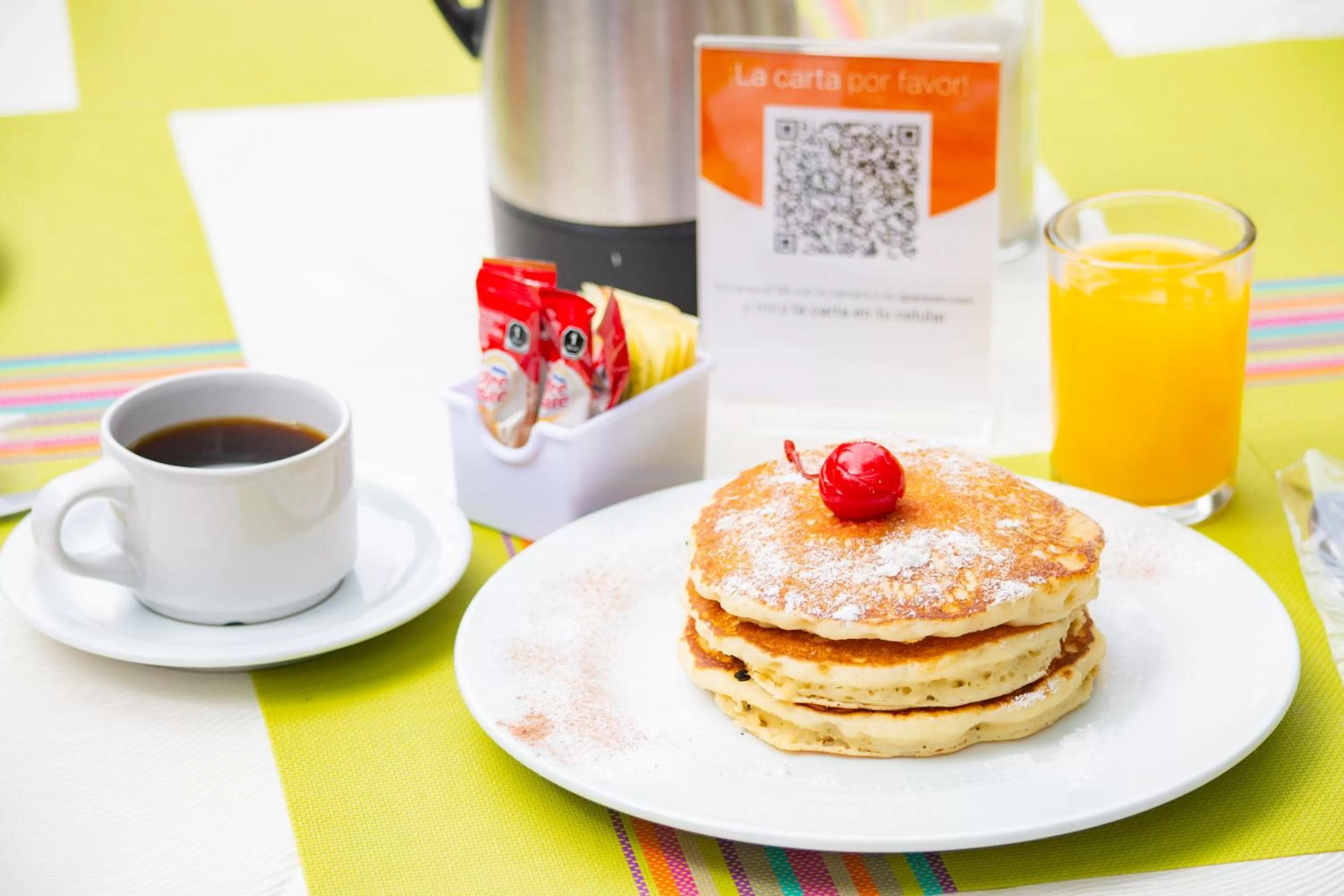 Breakfast in Hotel Hacienda de Cobos