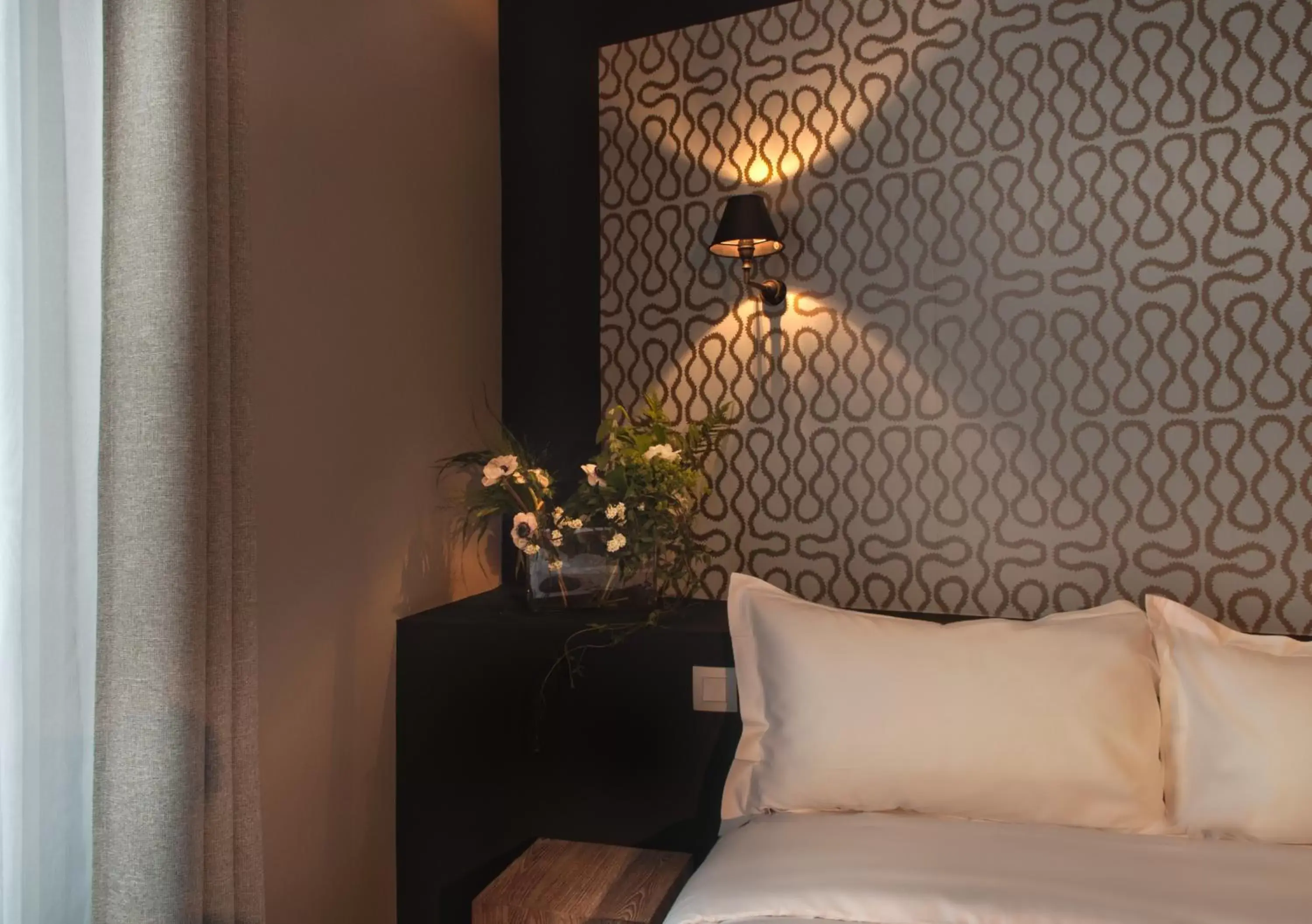 Superior Double Room in Hotel Les Terres Blanches Superior Double Room in Hotel Les Terres Blanches