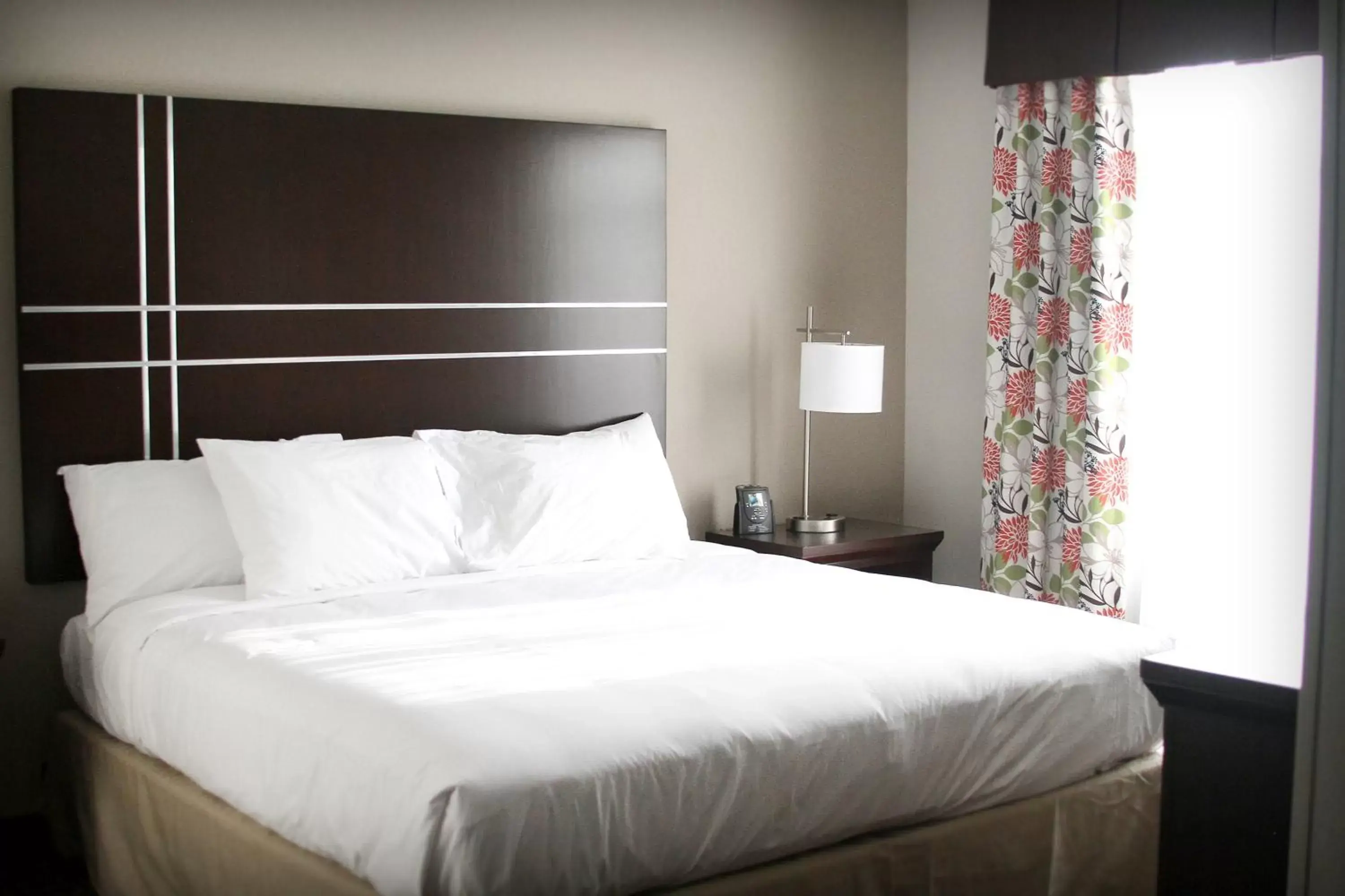 Bedroom, Bed in Homewood Suites by Hilton Joplin