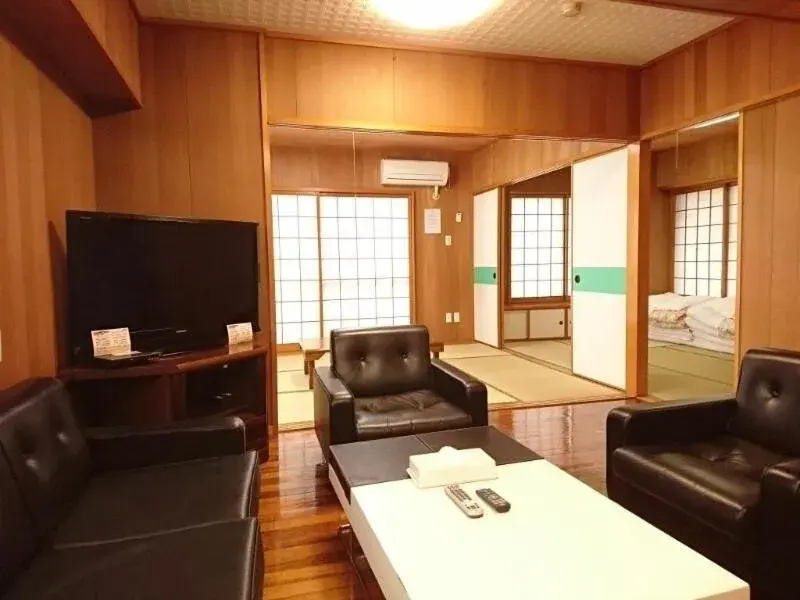Seating Area in Kokusai Towns Inn