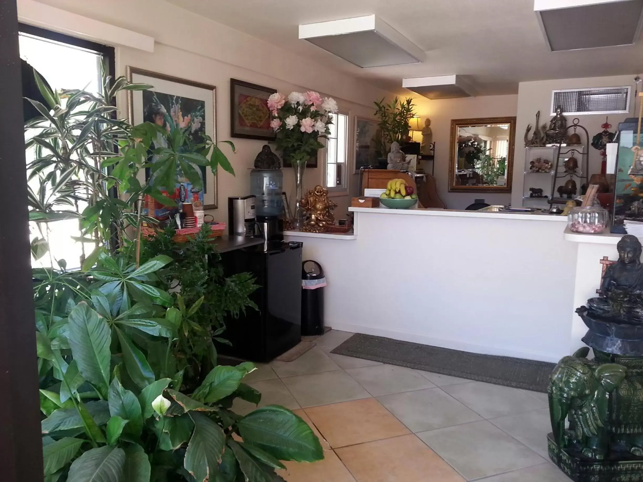 Lobby/Reception in Colusa Riverside Inn