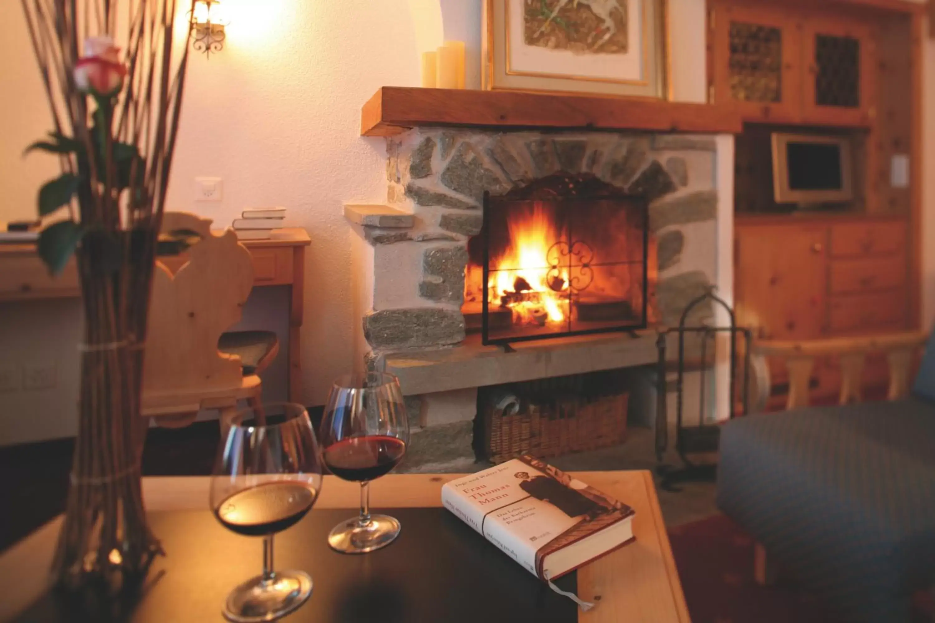 Lounge or bar, Dining Area in Morosani Posthotel