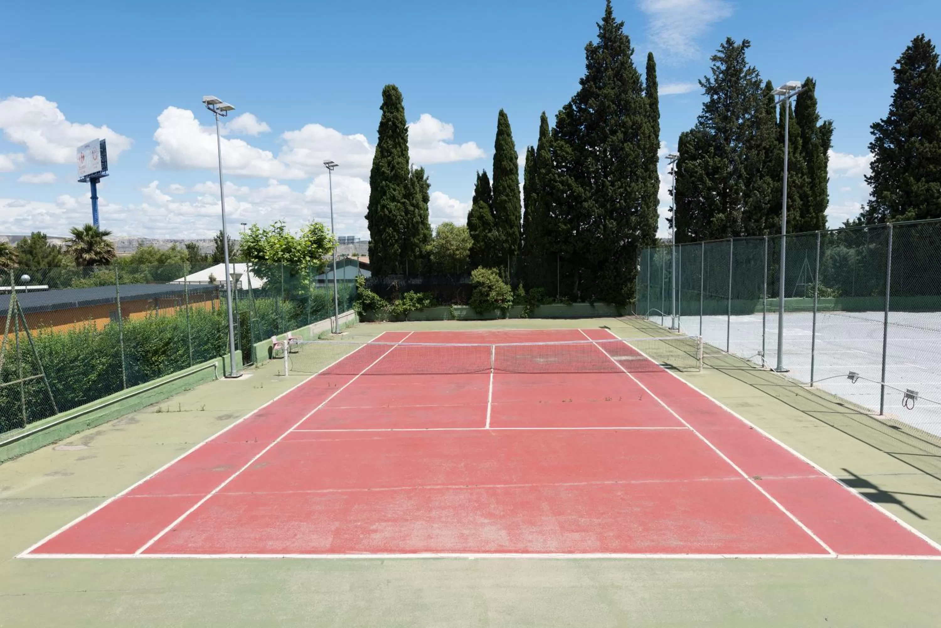 Tennis court in Las Ventas